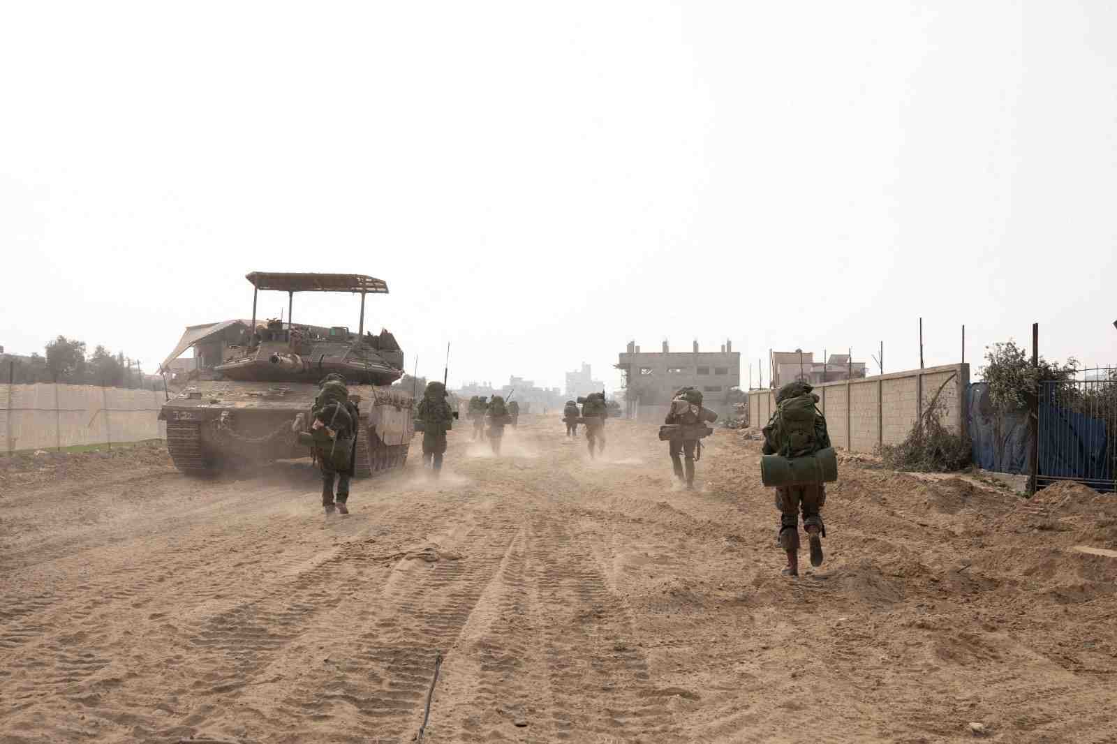 Des soldats israeliens dans la bande de gaza