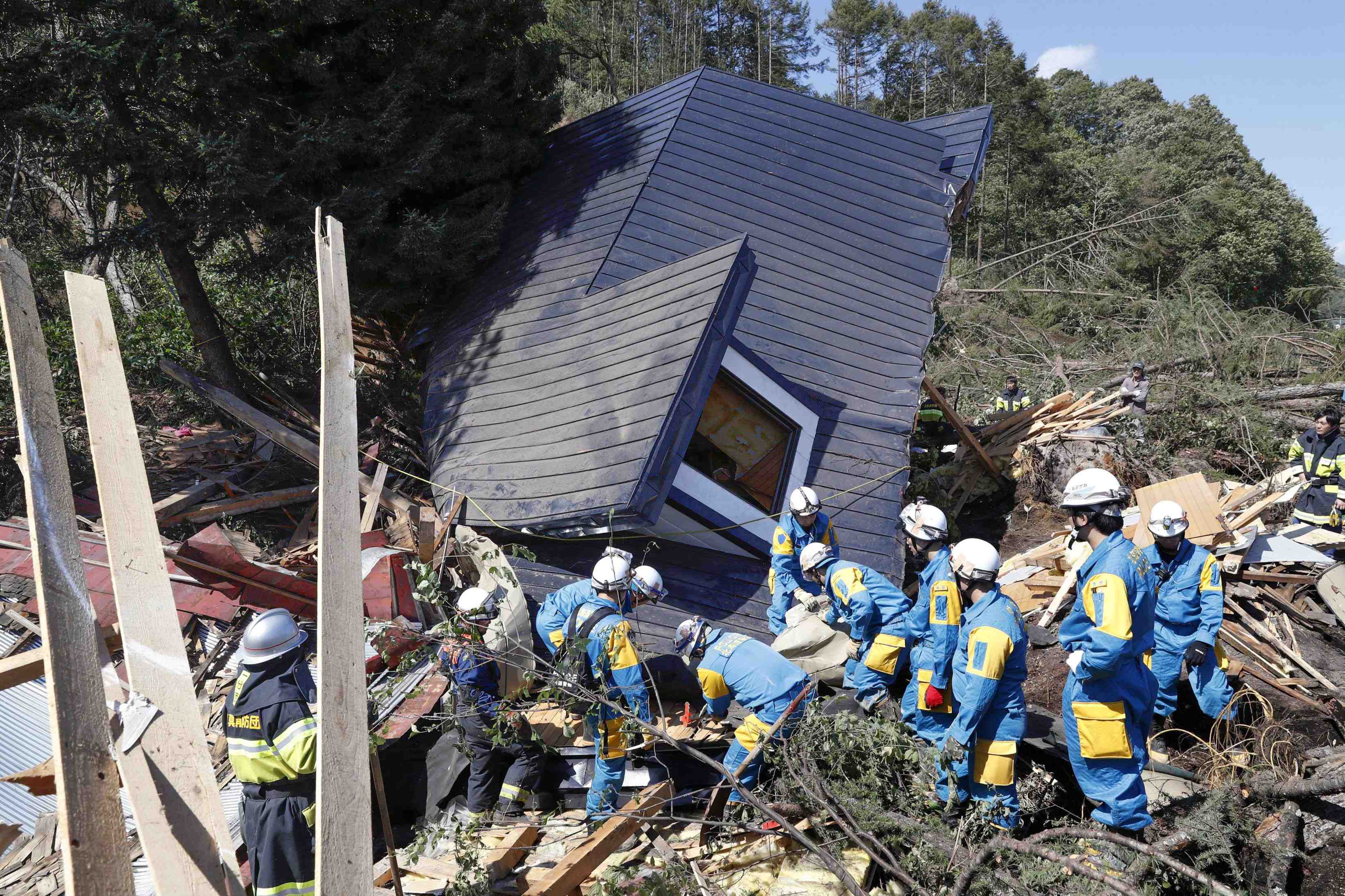 Hokkaido: le bilan du seisme s'alourdit a 44 morts