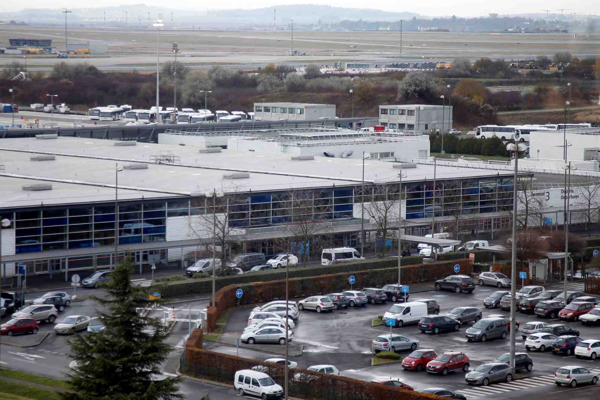 Vue generale du terminal 3 de l'aeroport charles de gaulle a roissy