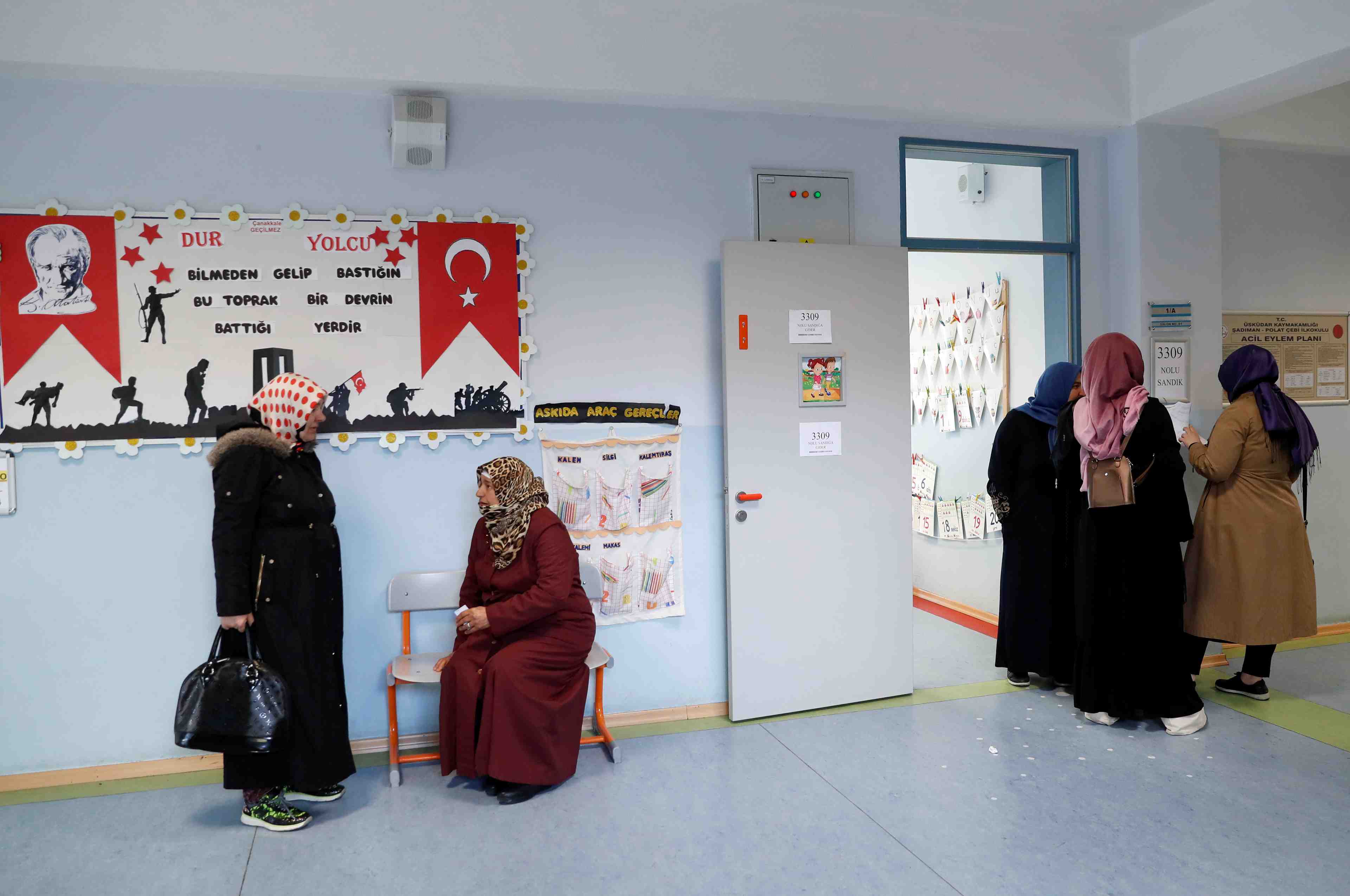 Municipales en turquie: erdogan pourrait perdre des grandes villes
