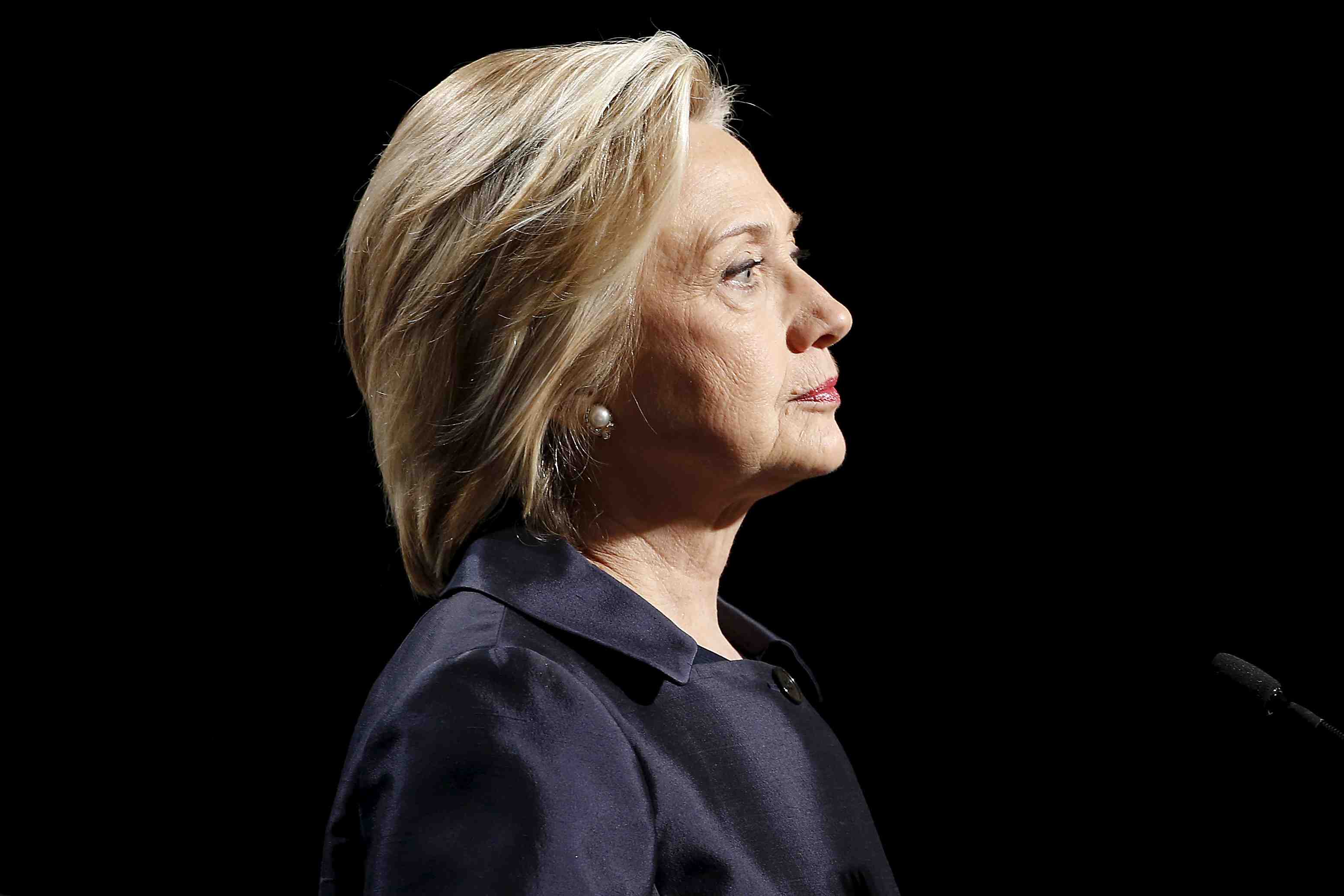 Hilary clinton n'avait pas remis tous ses mails au departement d'etat