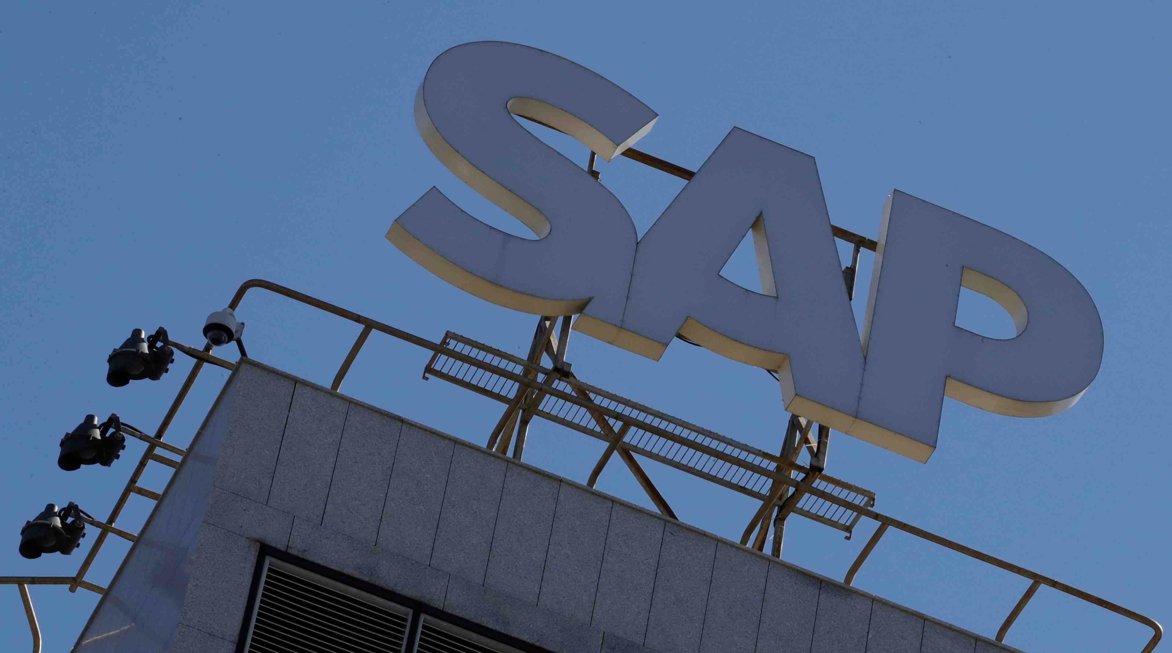 Sap: le 4e trimestre meilleur que prevu, stabilite du chiffre d'affaires en 2021