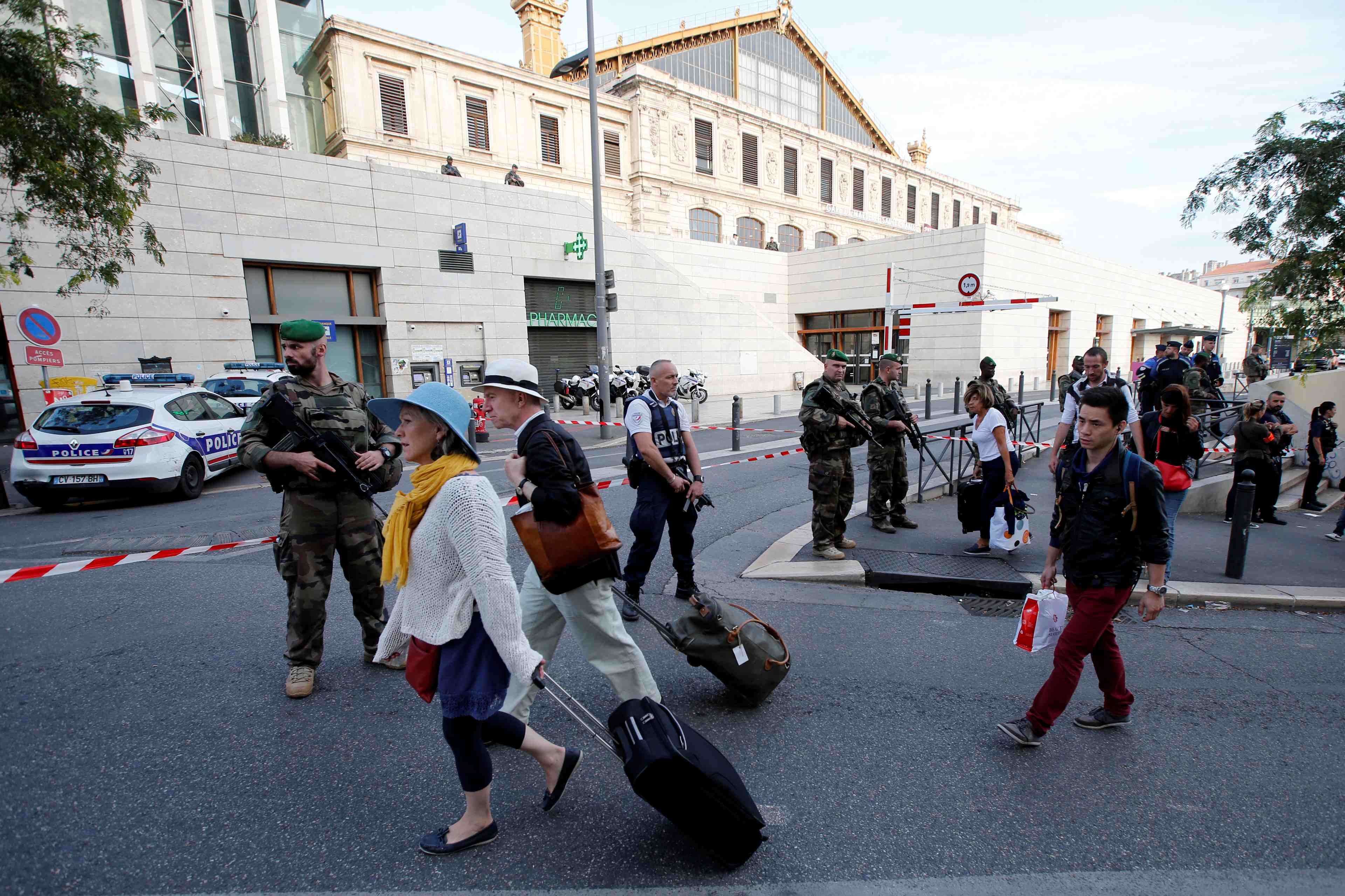 Les prefets appeles a la vigilance maximum apres marseille