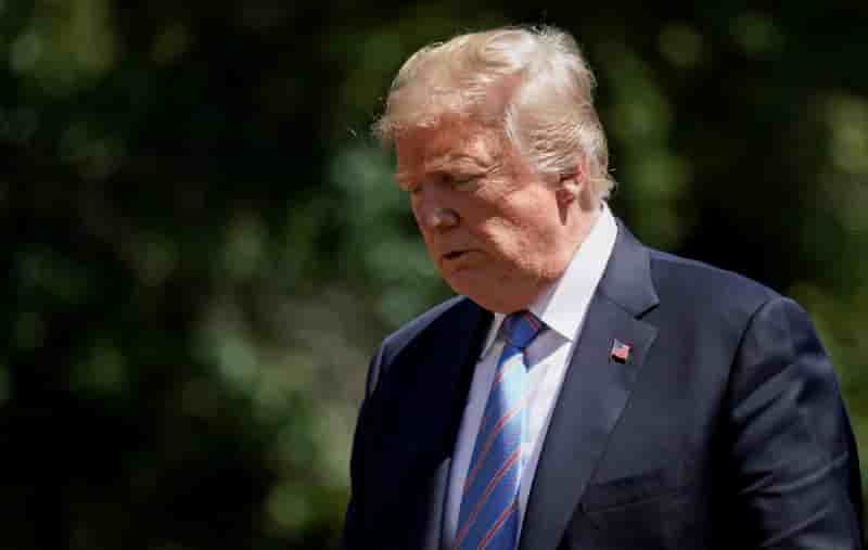 Ingerences russes: trump tente de desamorcer la crise