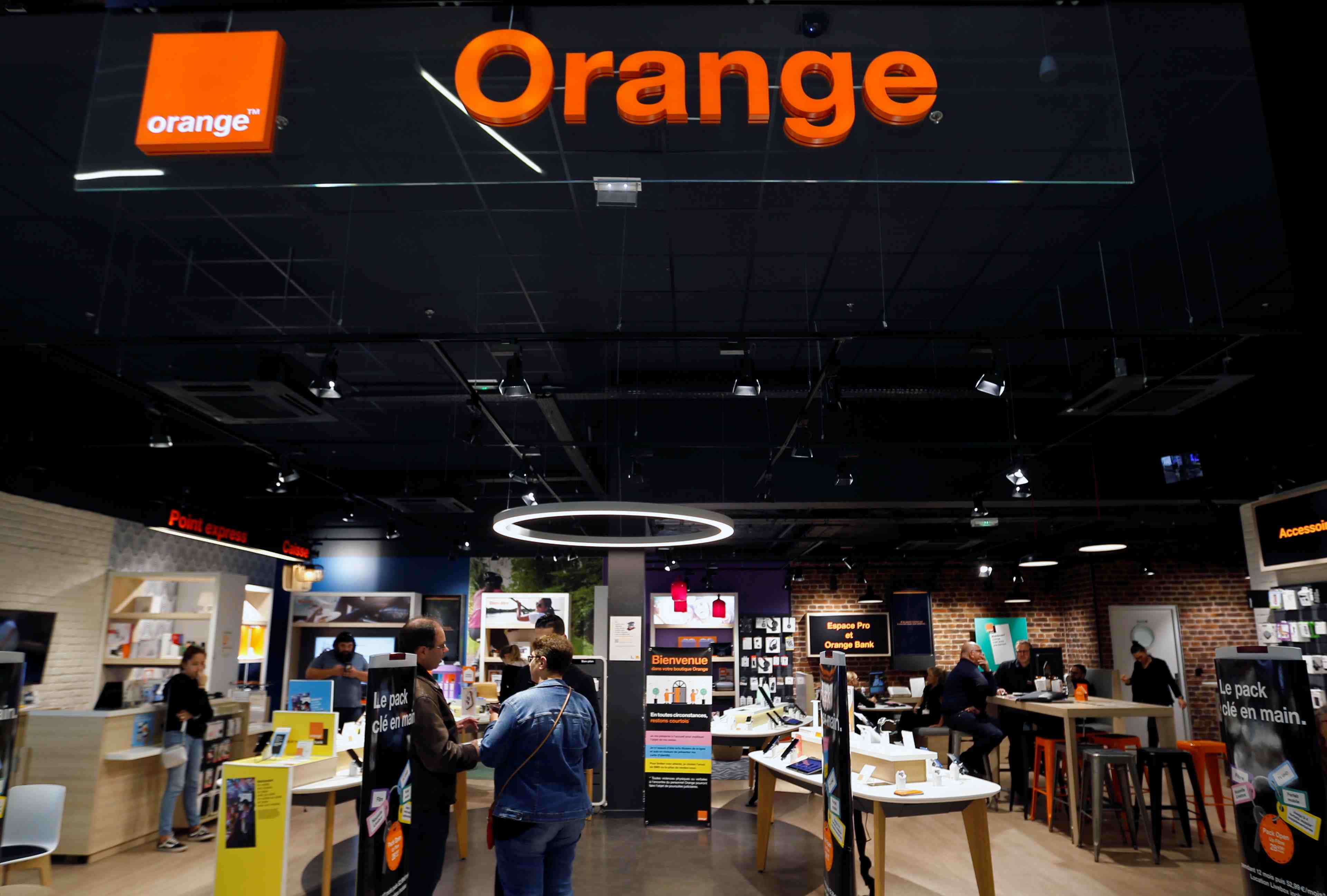 Orange prepare la scission de ses tours mobiles, selon le financial times
