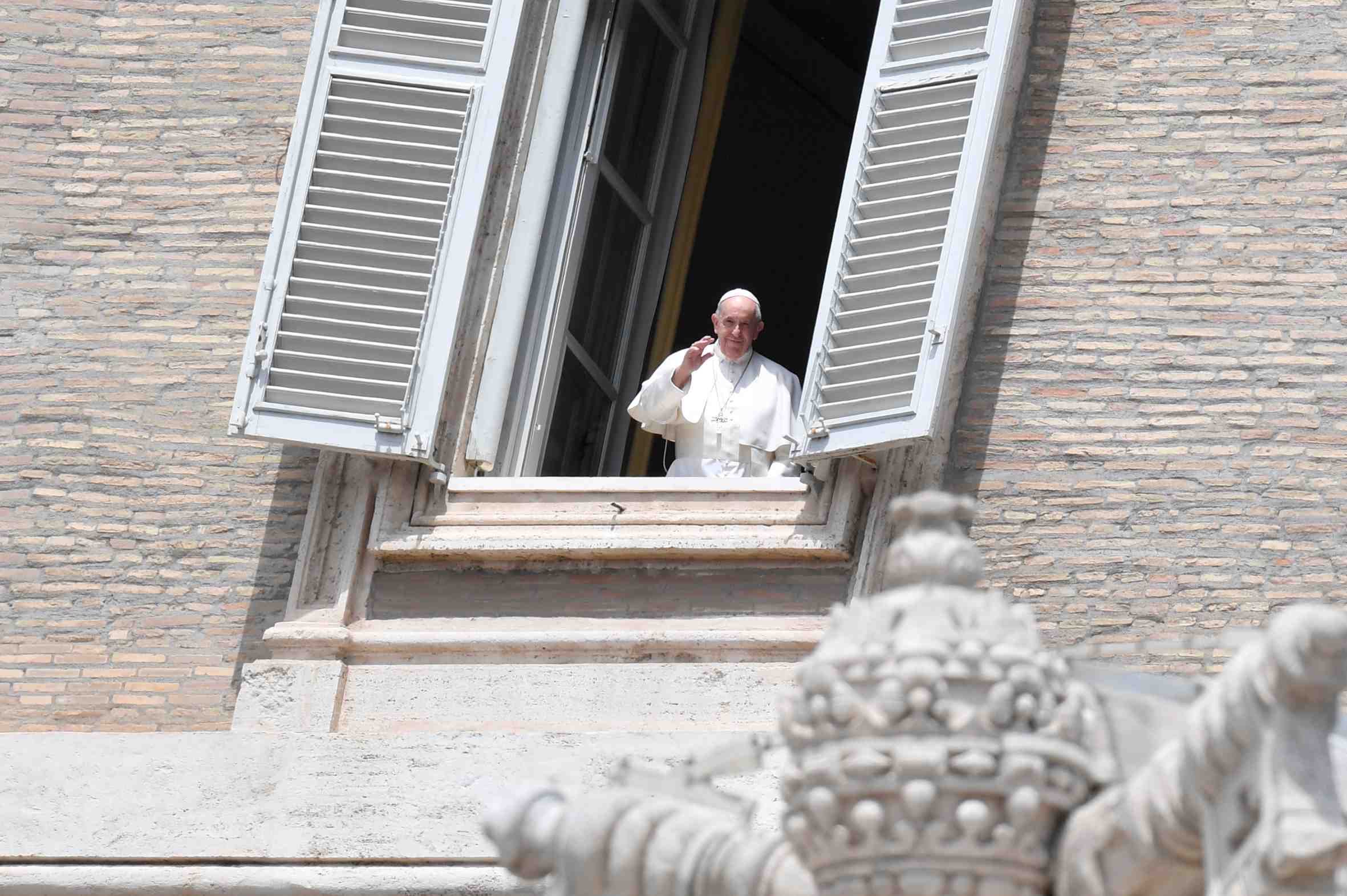 Le pape ecrit a zanardi que sa vie est une "lecon d'humanite"