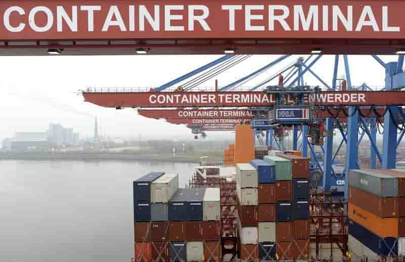 Baisse de l'excédent commercial allemand en octobre