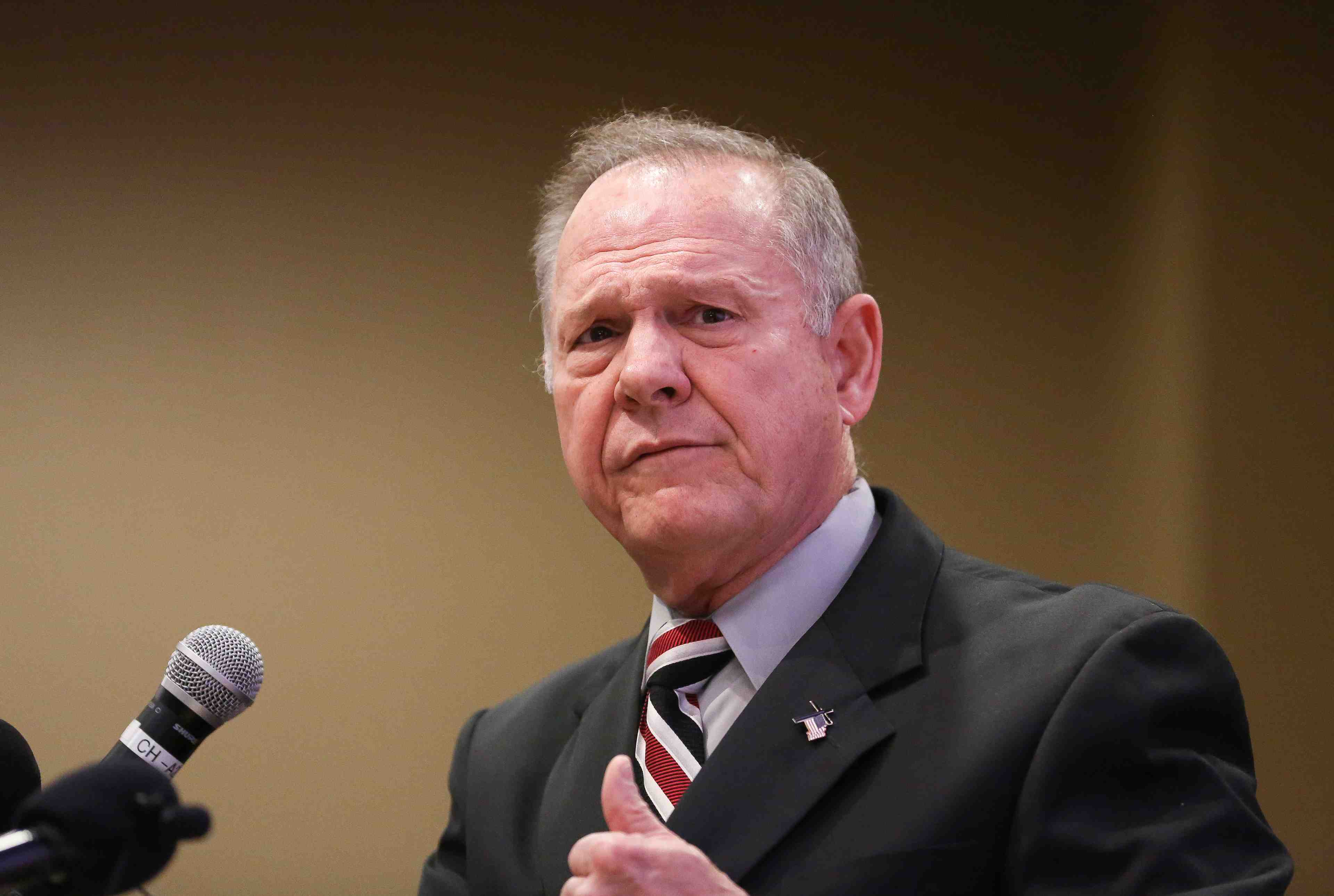 Nouvelles accusations d'abus sexuel contre le republicain roy moore
