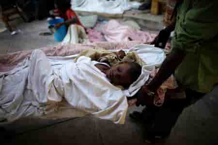 2010-01-15T190647Z_01_APAE60E1H3D00_RTROPTP_3_OFRWR-HAITI-SEISME-SYNTHESE2-20100115.JPG