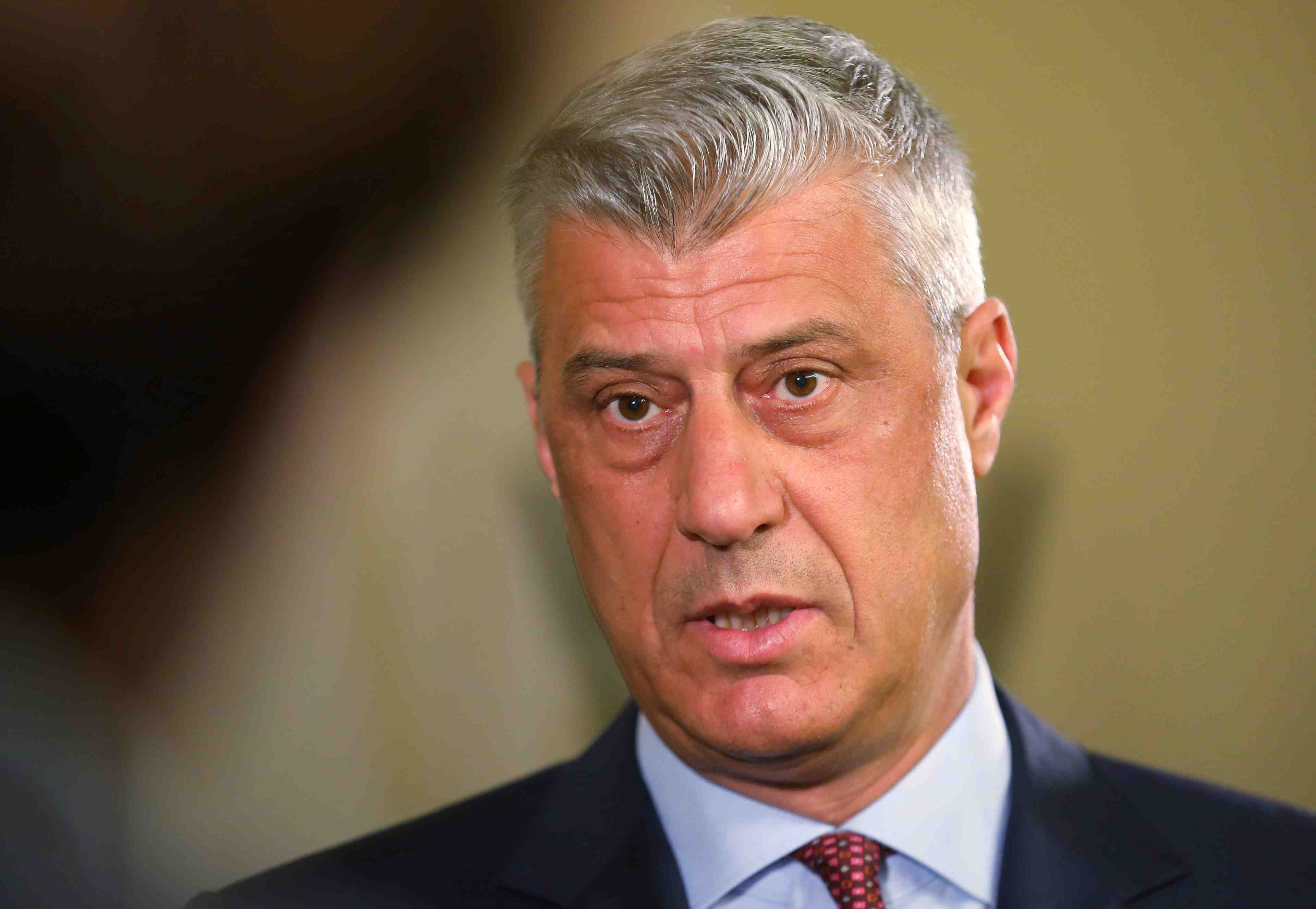 Hashim thaci accuse de crimes de guerre