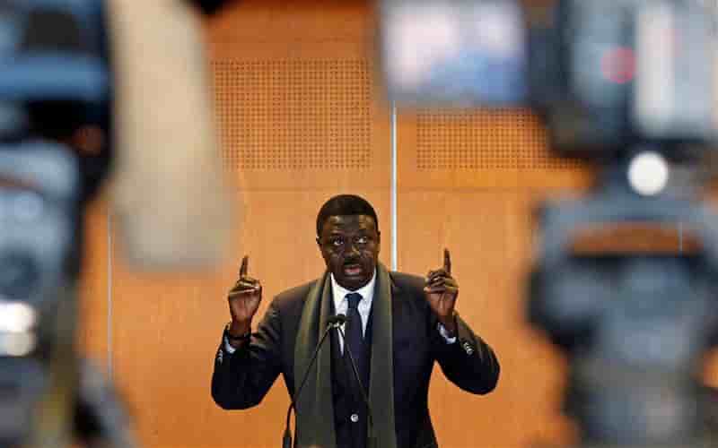 Pape Diouf se lance dans la bataille municipale de Marseille