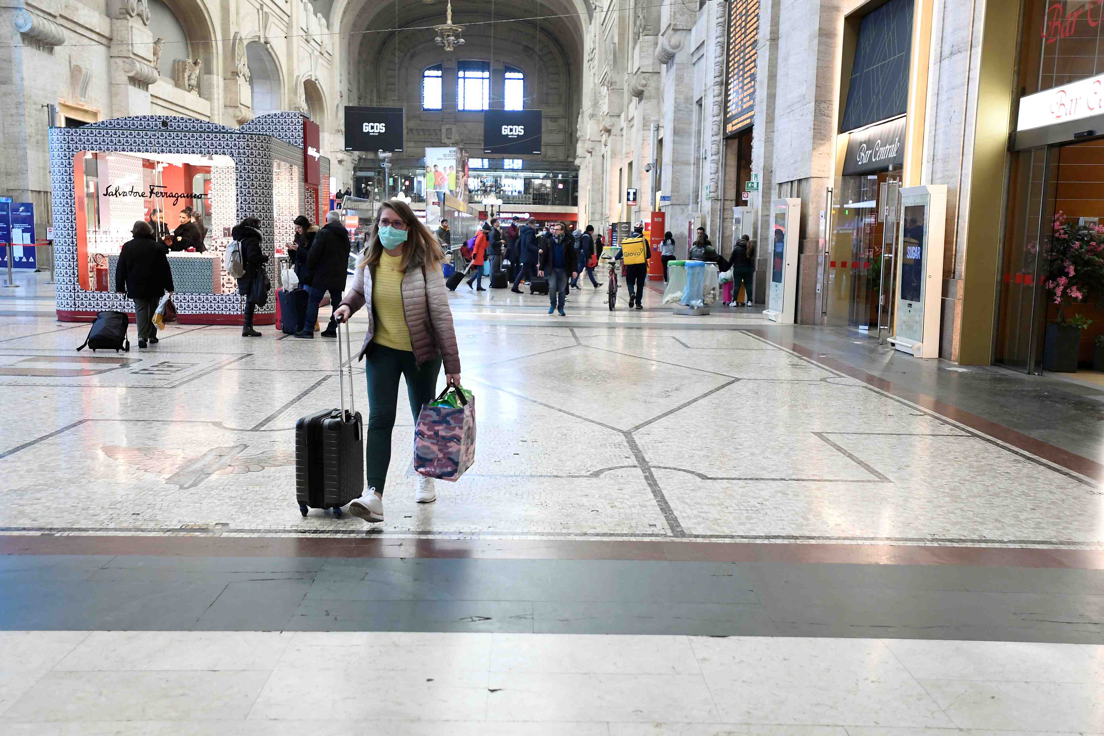 Deux nouveaux deces en italie, sept au total, selon ansa