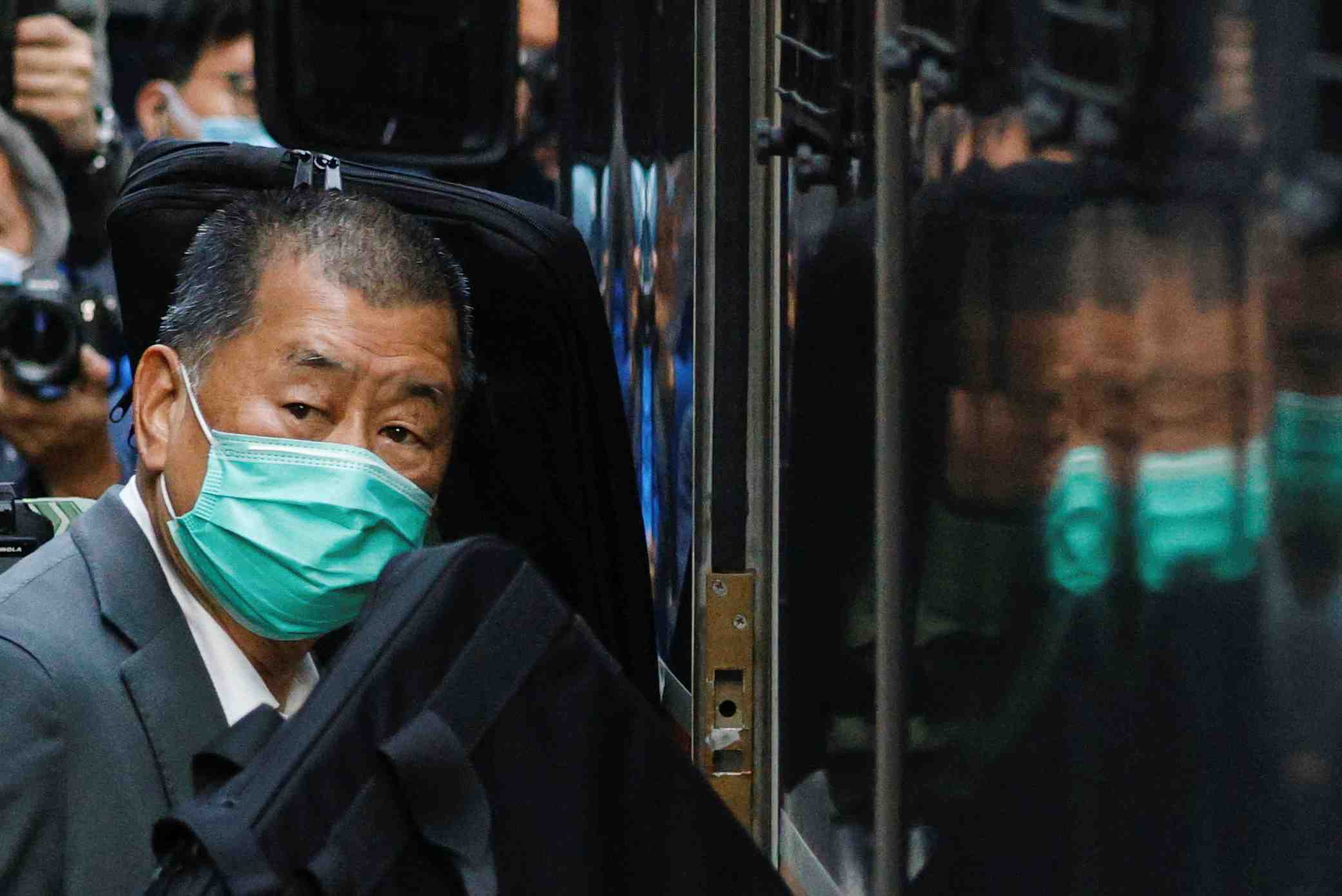 Hong kong: nouvelle inculpation contre jimmy lai toujours en prison