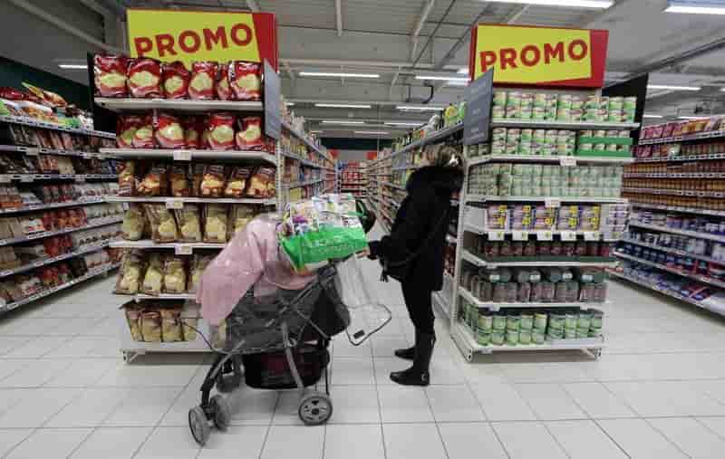 La confiance des menages toujours stable en avril