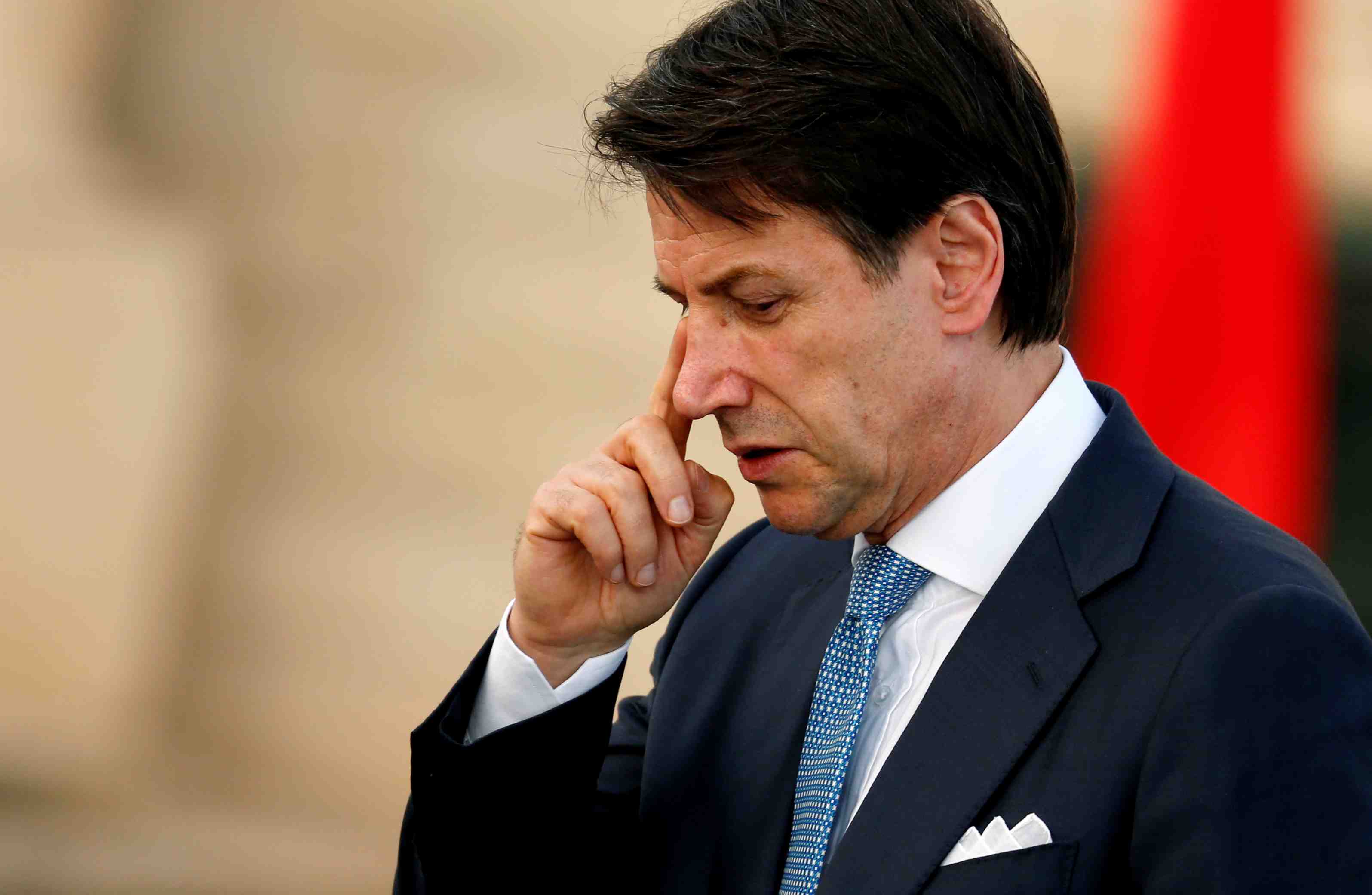 Rome determine a respecter les regles budgetaires europeennes, dit conte