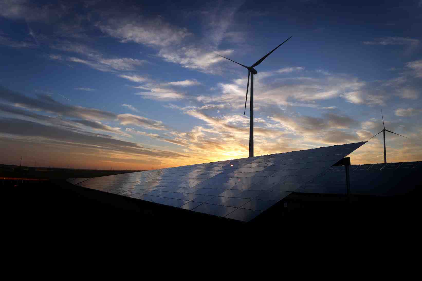 Depuis l'accord de Paris sur le climat de 2015 (COP21), le monde a chaque année ajouté en moyenne 11% de nouvelles installations renouvelables.