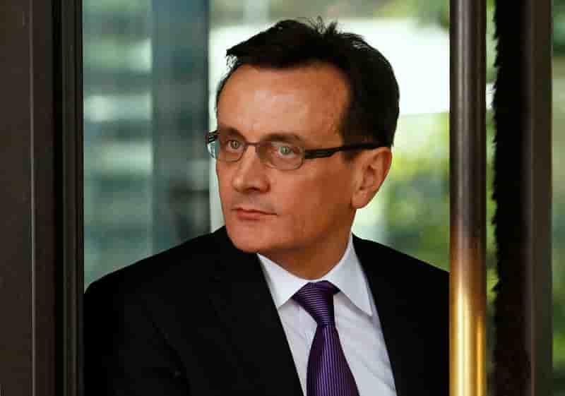 AstraZeneca attentif au prix et aux risques, dit son patron