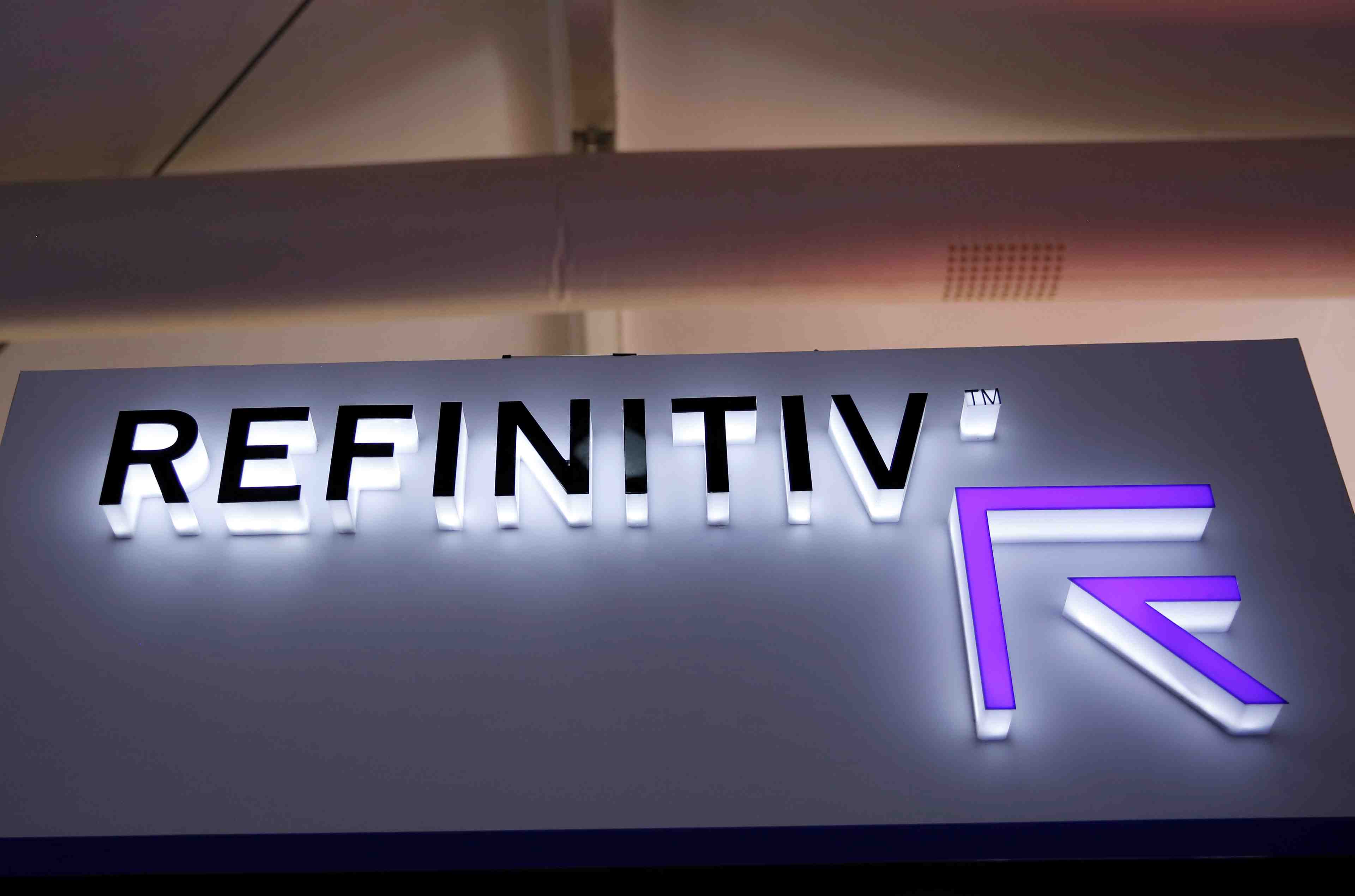 Lse poursuit l'integration de refinitiv