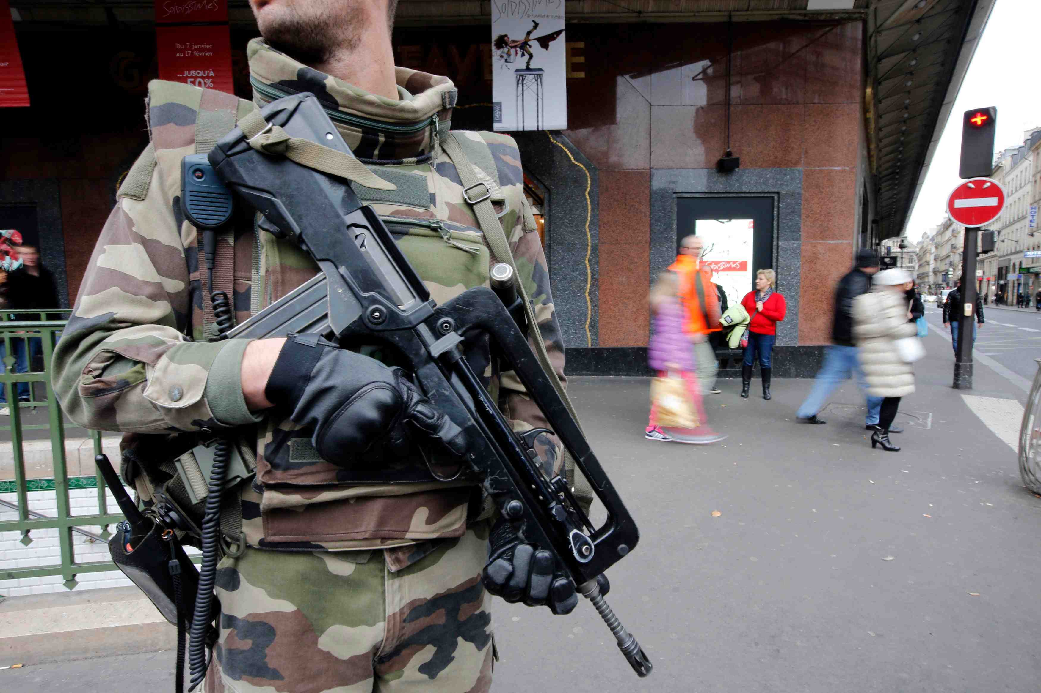 Dispositif de securite exceptionnel a paris pour la marche republicaine