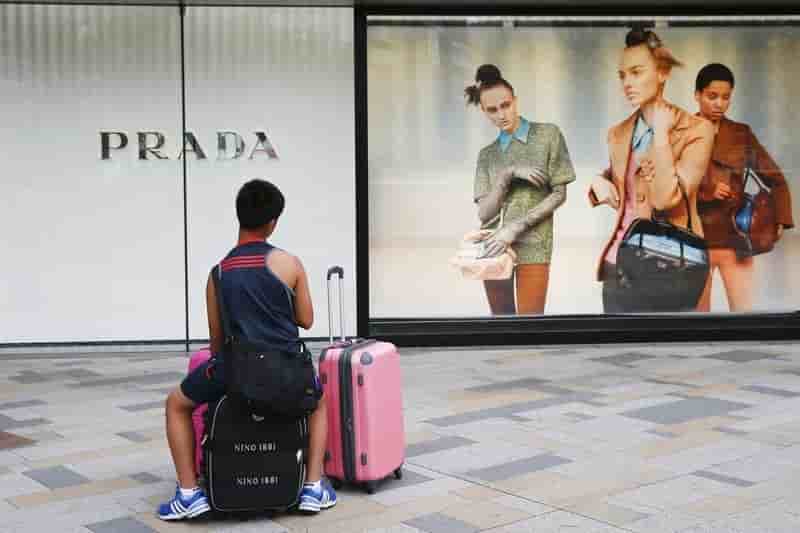 Prada a vu son benefice net chuter de 23% au 1er semestre