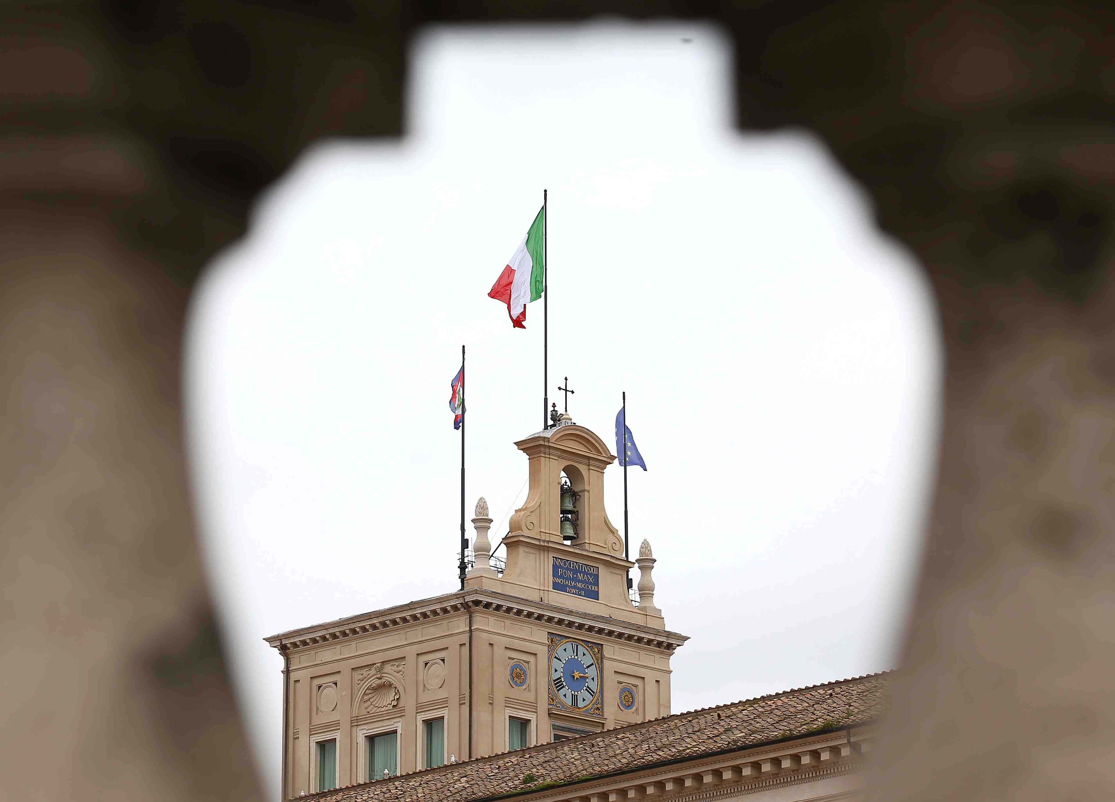 Le gouvernement italien veut limiter le deficit a 2% du pib