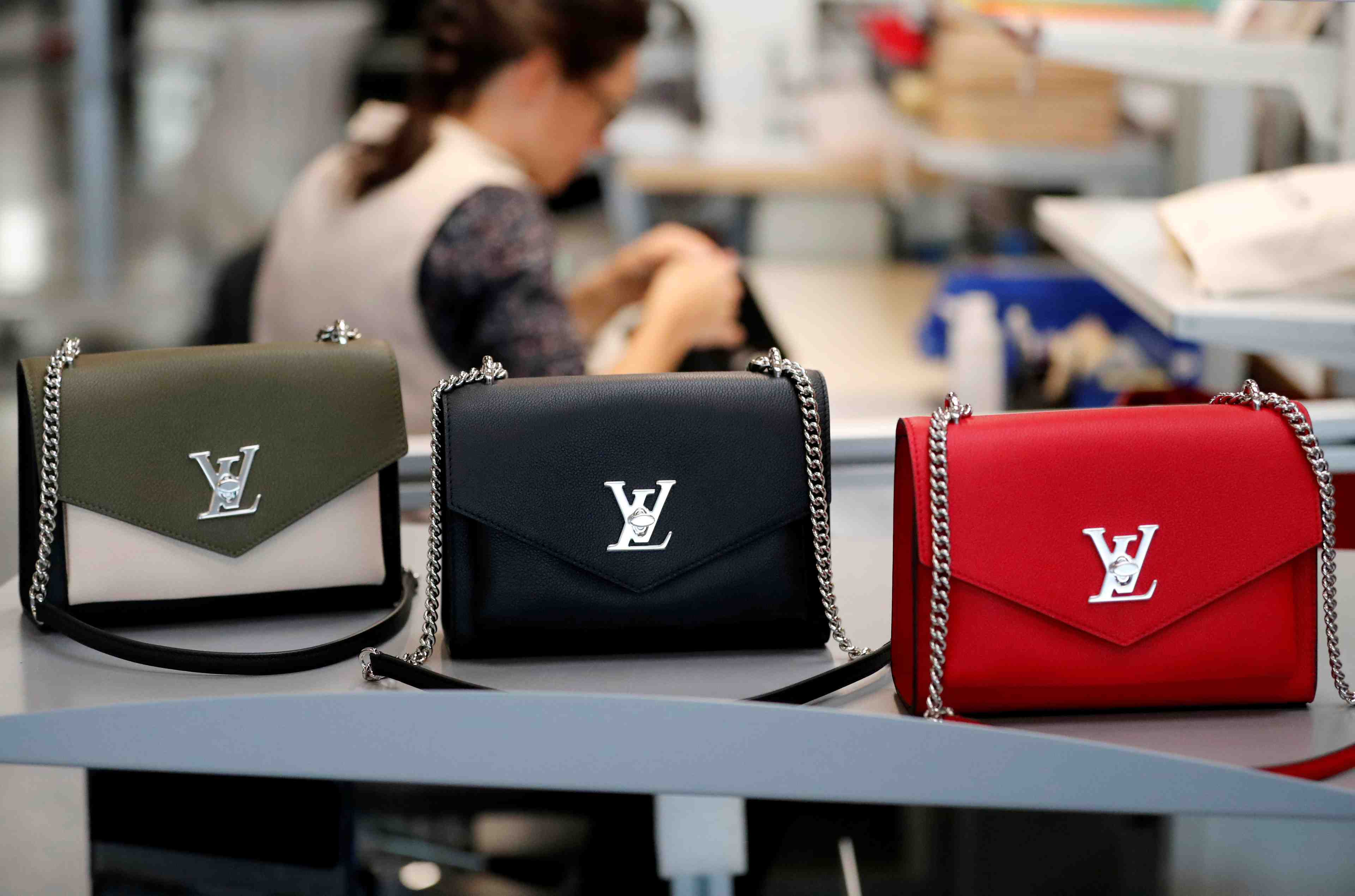 Les ventes de lvmh bien meilleures qu'attendu malgre hong kong