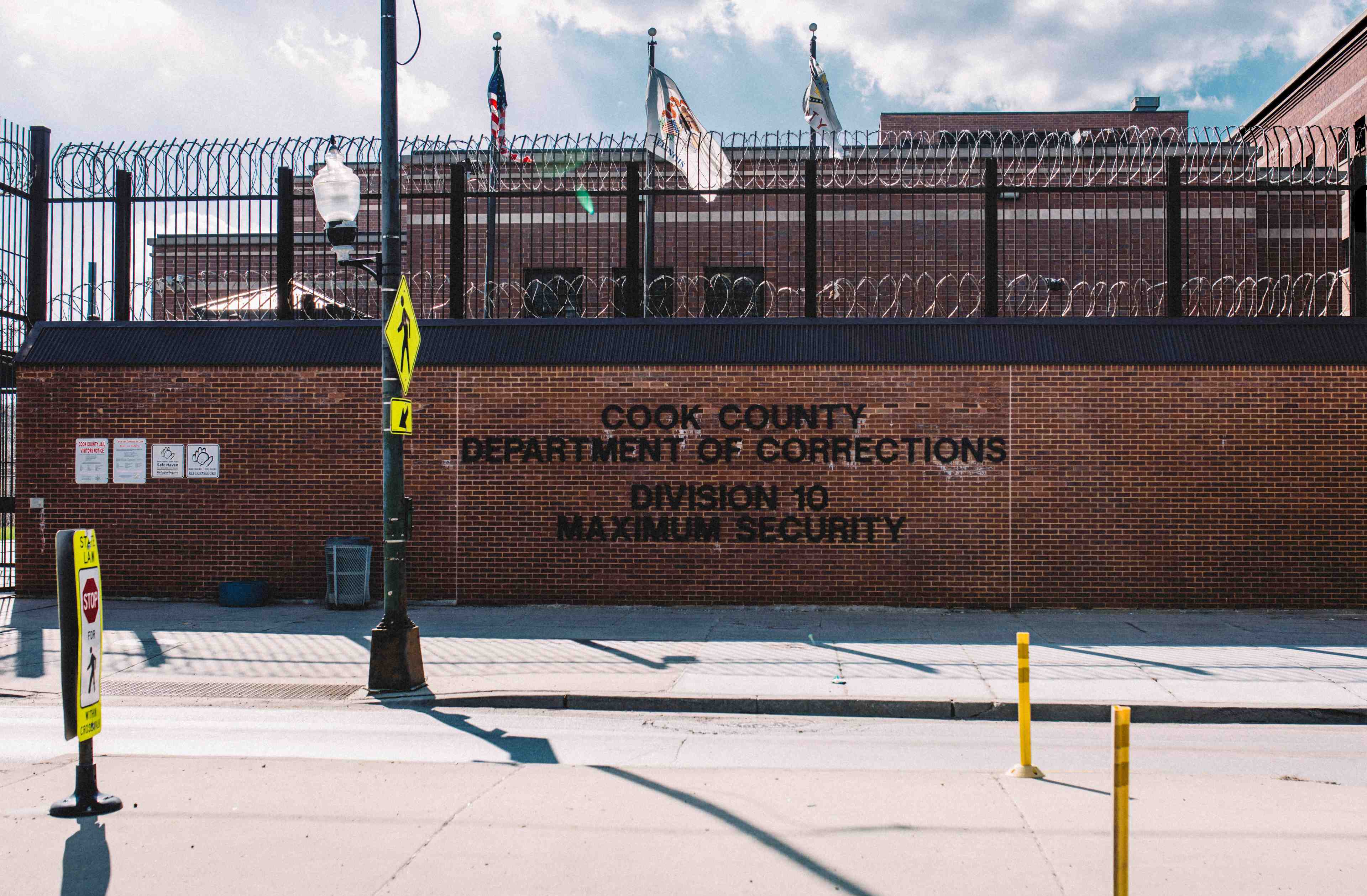 Coronavirus/usa: une prison de chicago fait etat de 450 cas d'infection