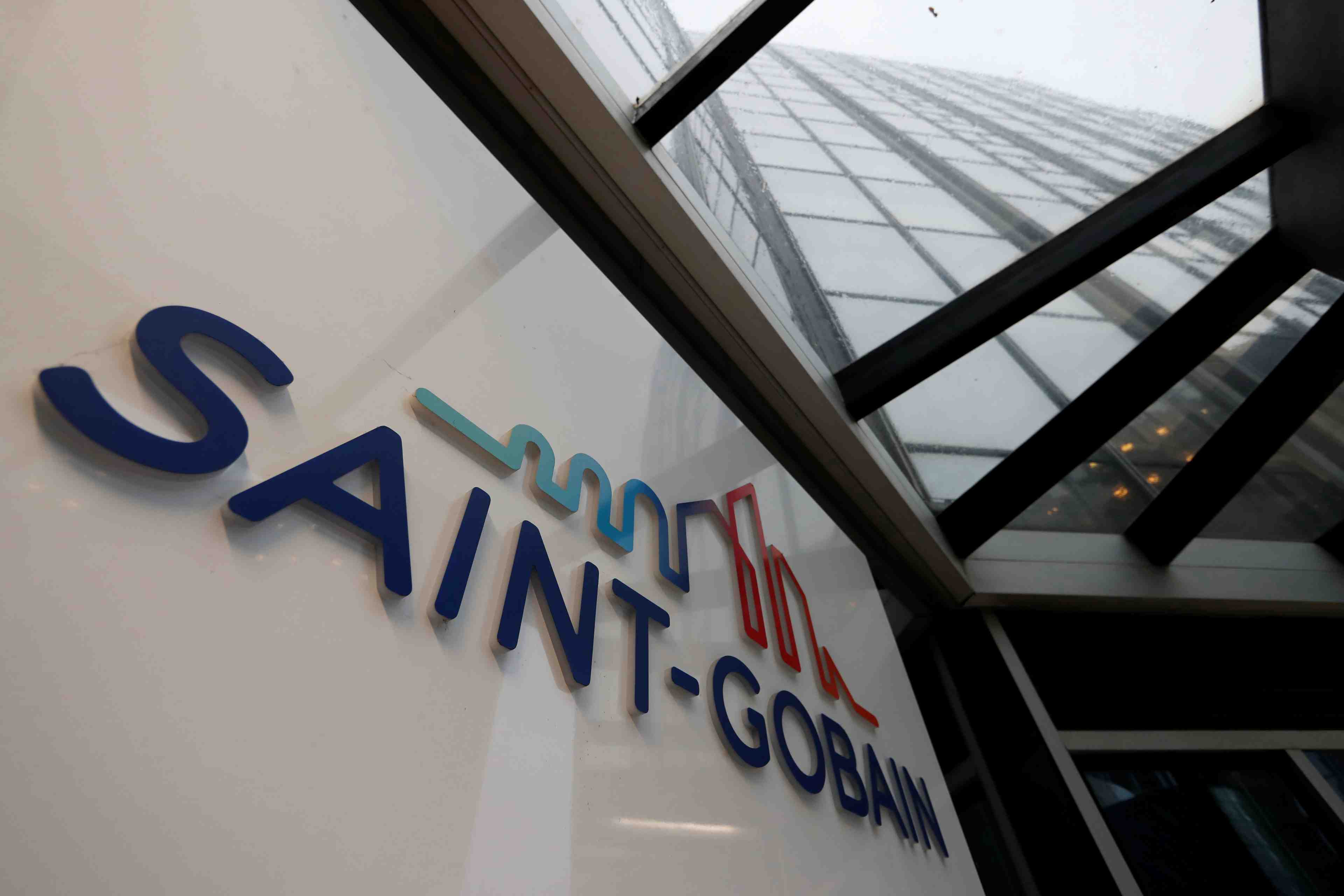 Saint-gobain va acquerir gcp applied technologies pour 2 milliards d'euros