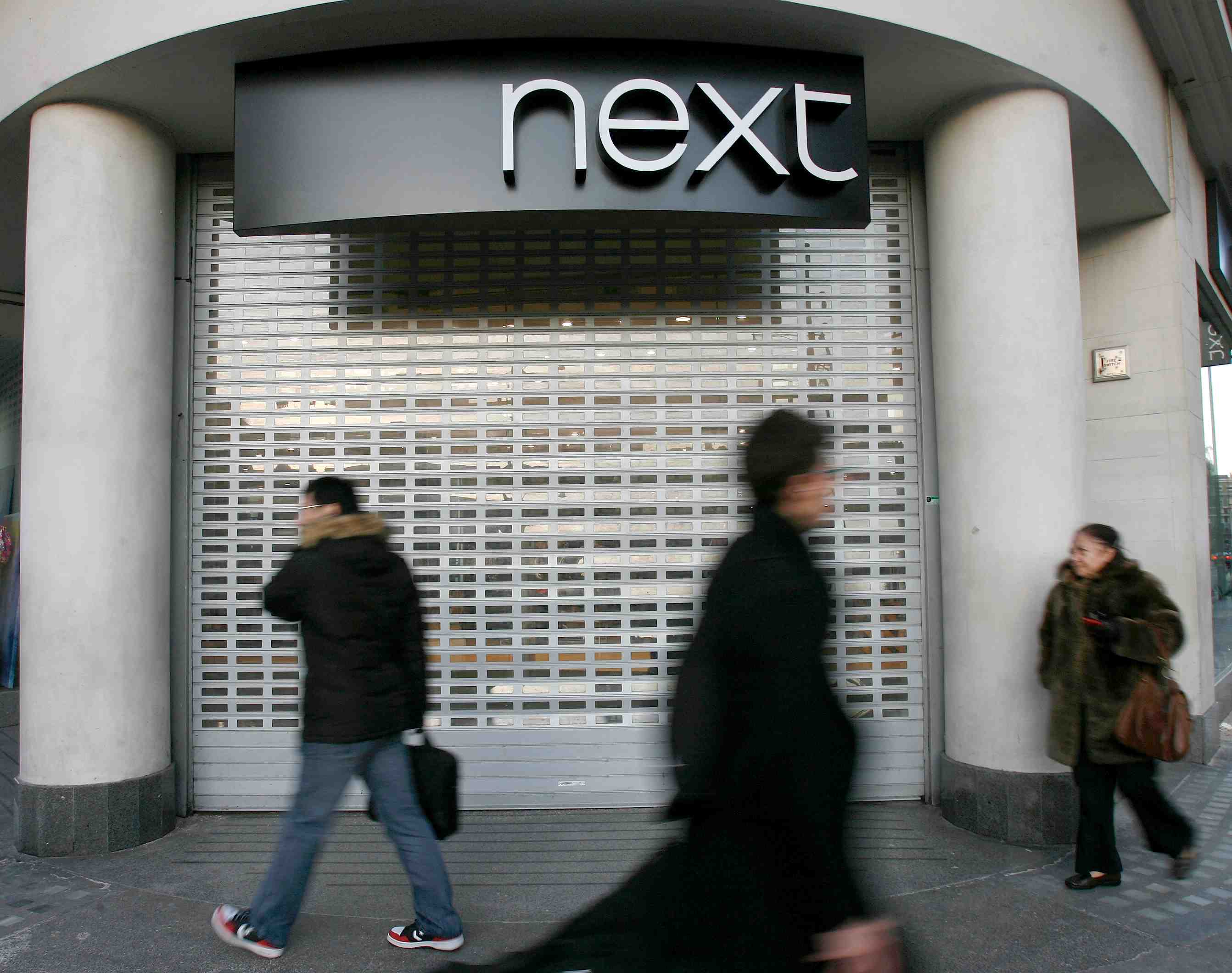 Grande-bretagne/habillement: next releve ses previsions annuelles