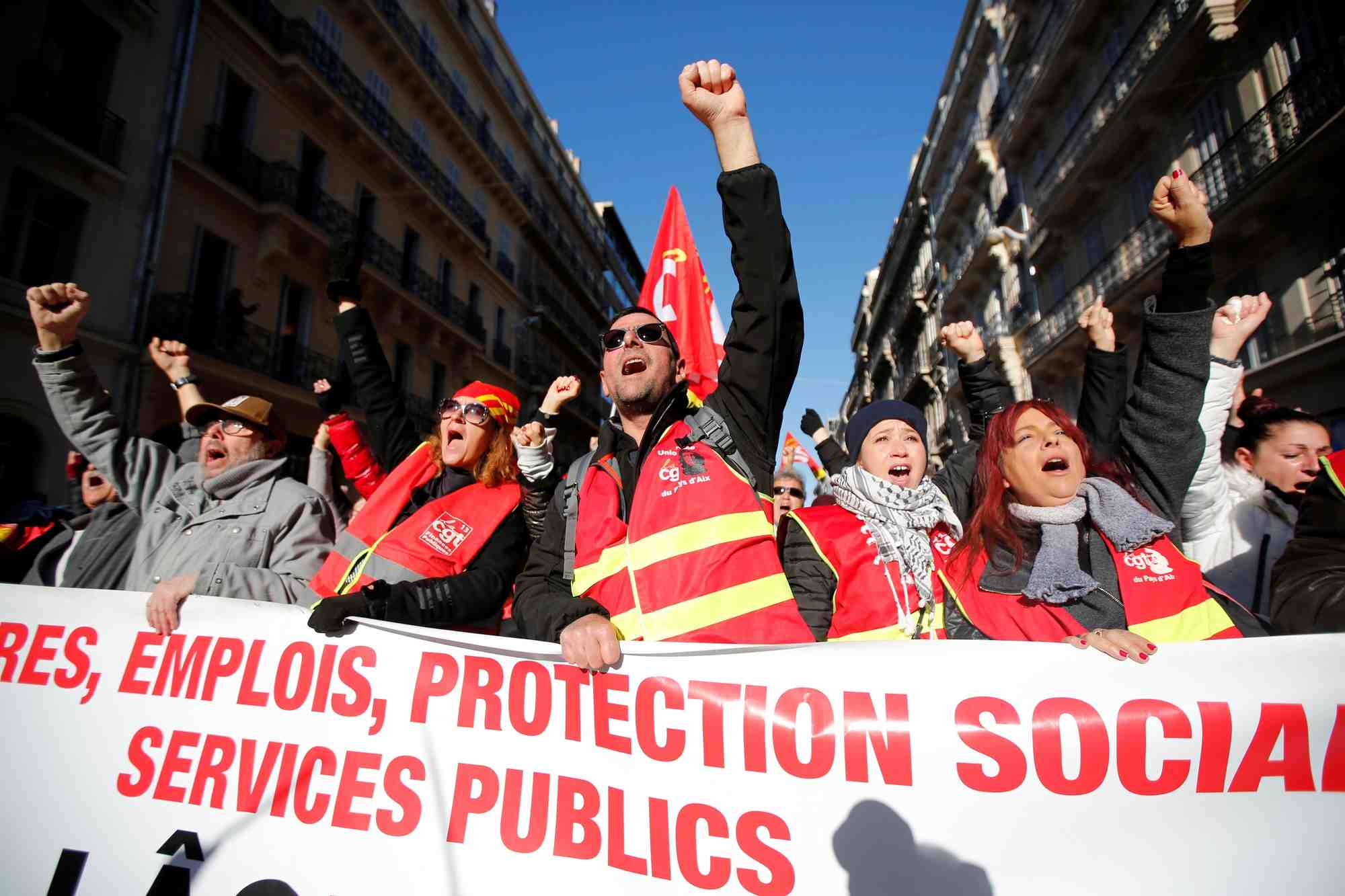 Retraites: l'intersyndicale appelle a la mobilisation les 12 et 17 decembre