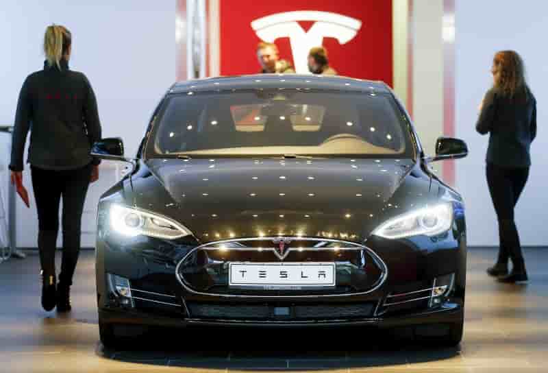 Tesla rappelle 90.000 model s pour verifier des ceintures