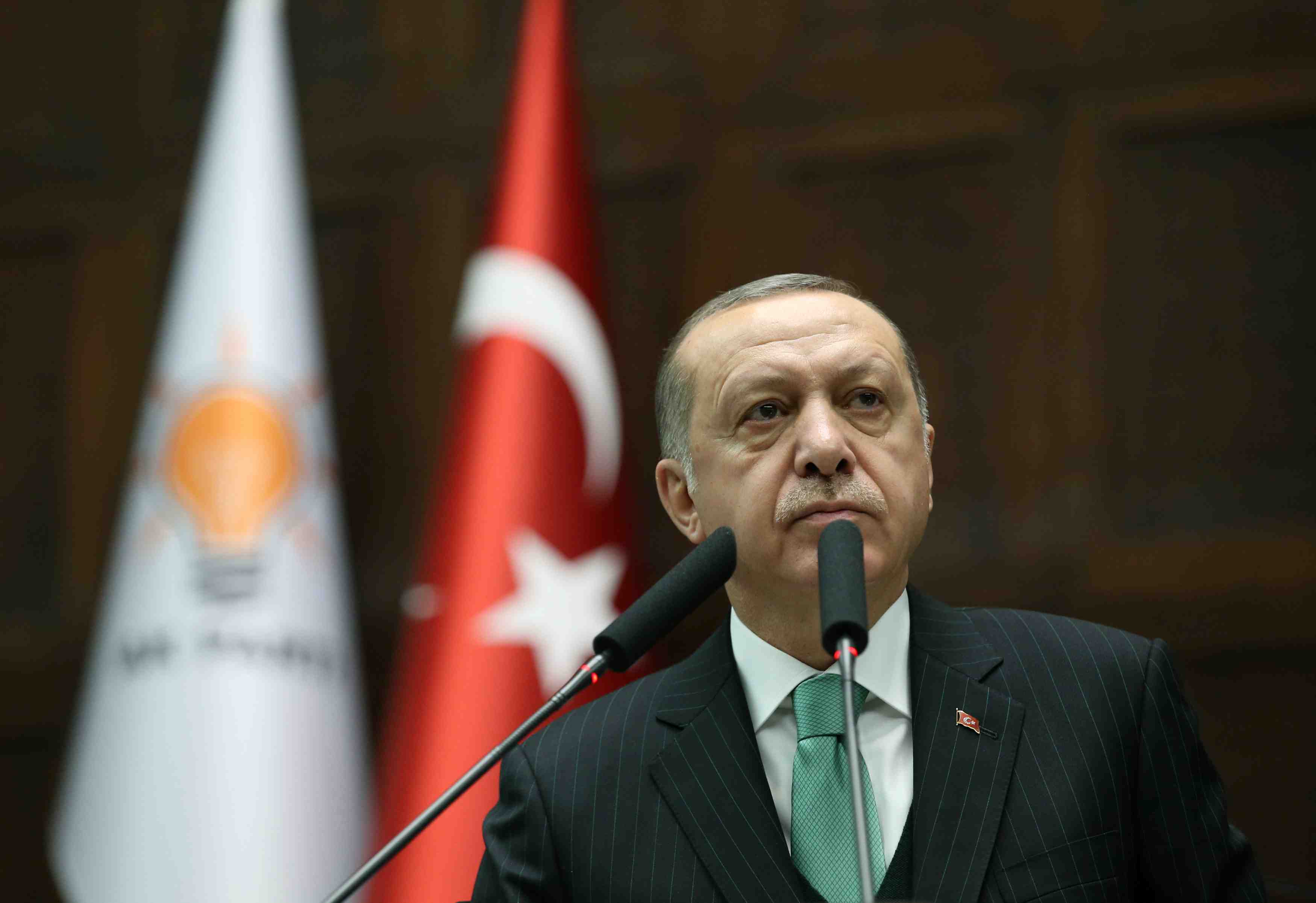 Erdogan met chypre en garde contre la prospection gaziere