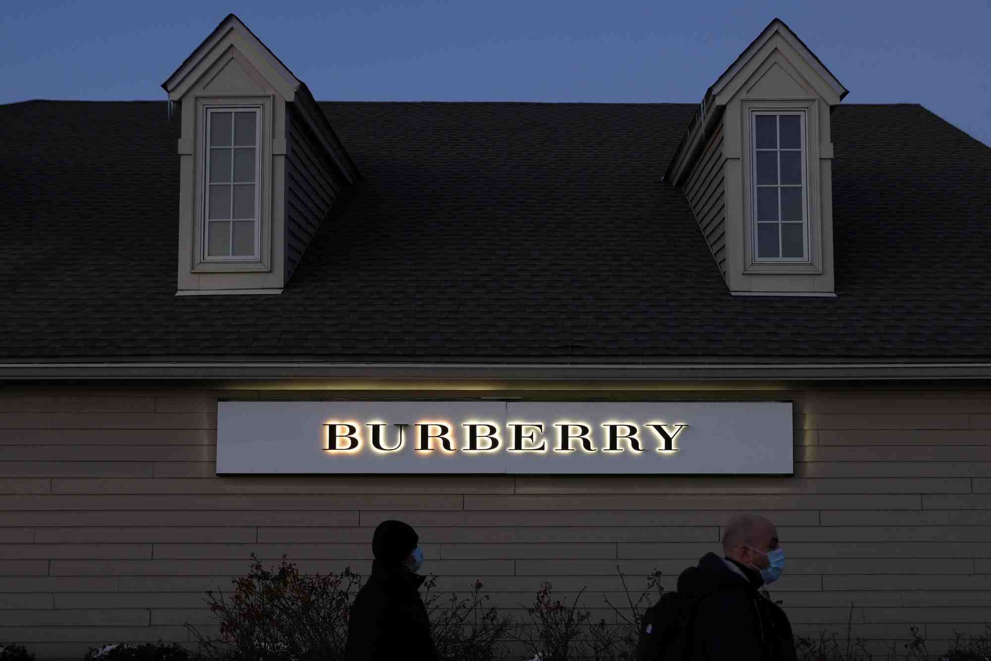 Un magazin burberry au woodbury common premium outlets a central valley, new york