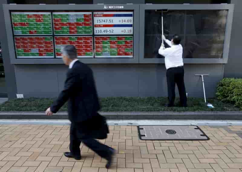Le nikkei a tokyo finit en baisse de 1,32%