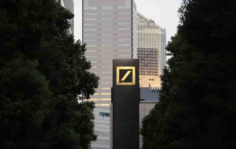 Deutsche Bank affiche un bénéfice plus que doublé en 2013