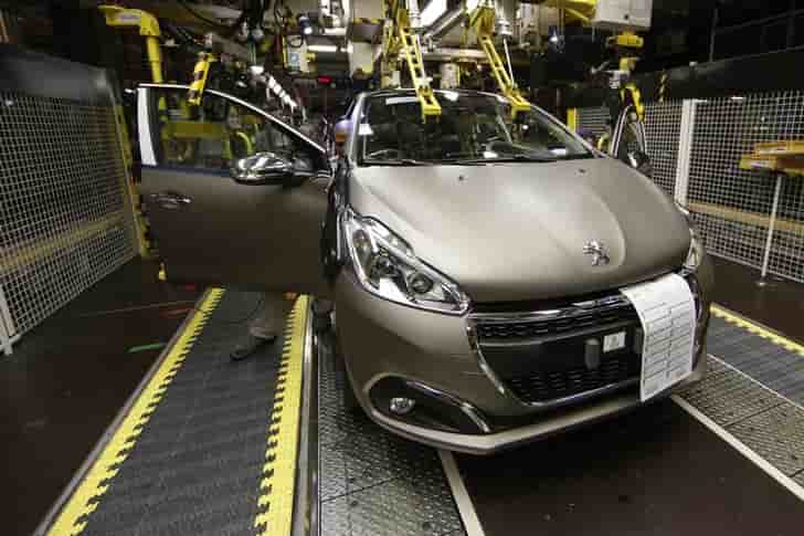 Le marche automobile en europe de l'ouest en legere hausse