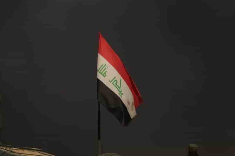 Babgdad donne l'ordre de bombarder une cible de l'ei en syrie