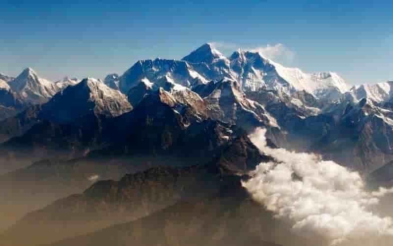 Avalanche meurtrière sur les pentes de l'Everest
