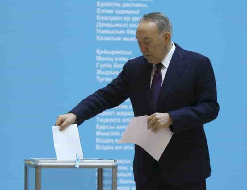 Victoire au kazakhstan du parti du president aux legislatives