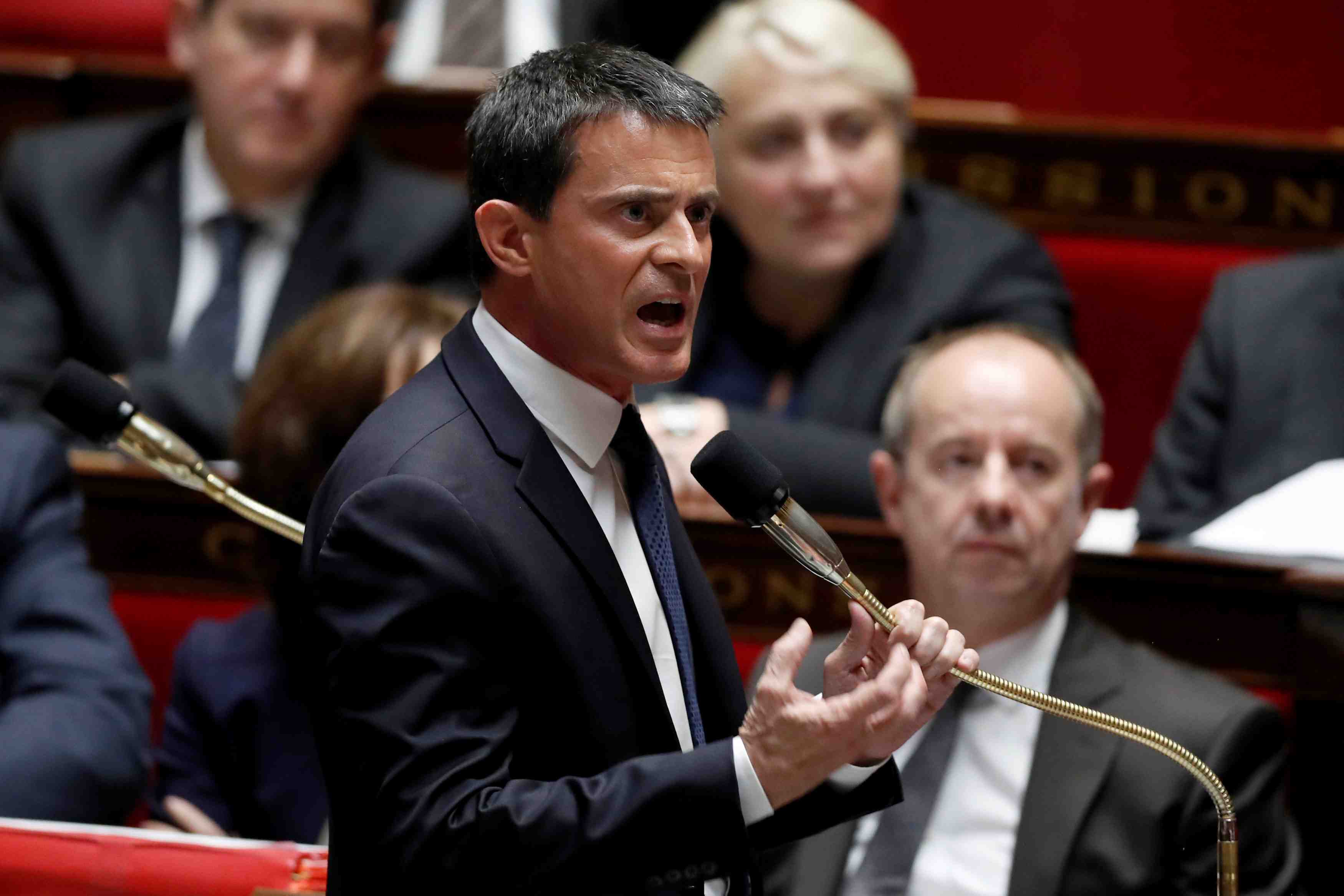 Valls declare que l'allemagne doit investir davantage