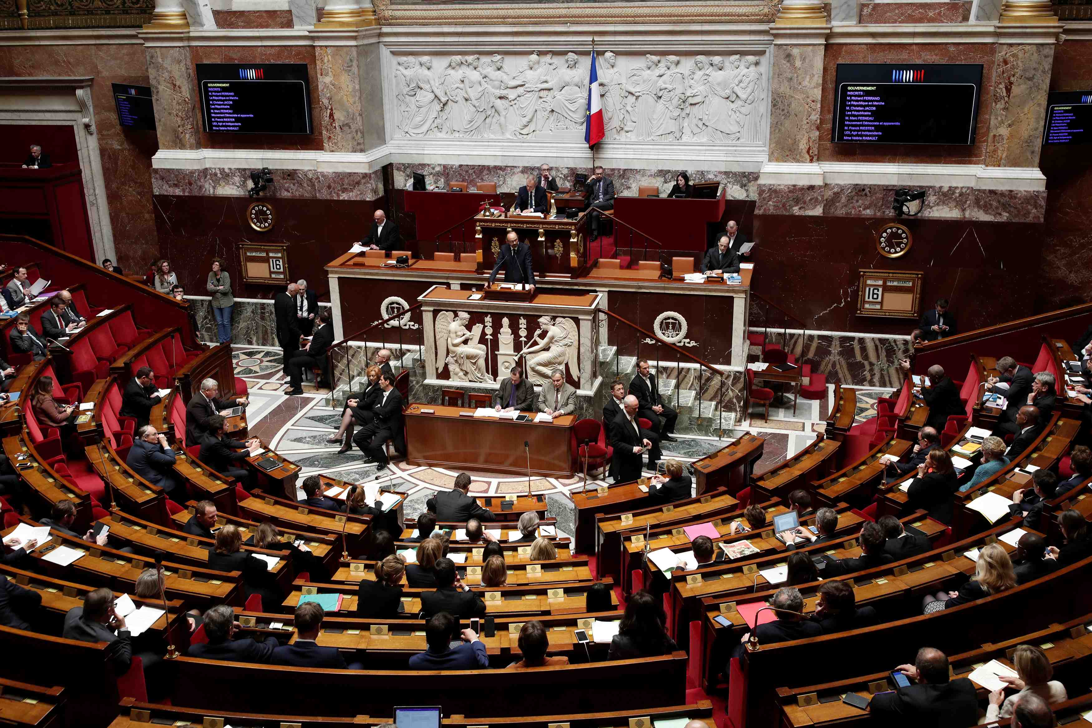 Le projet de loi asile et immigration adopte en premiere lecture