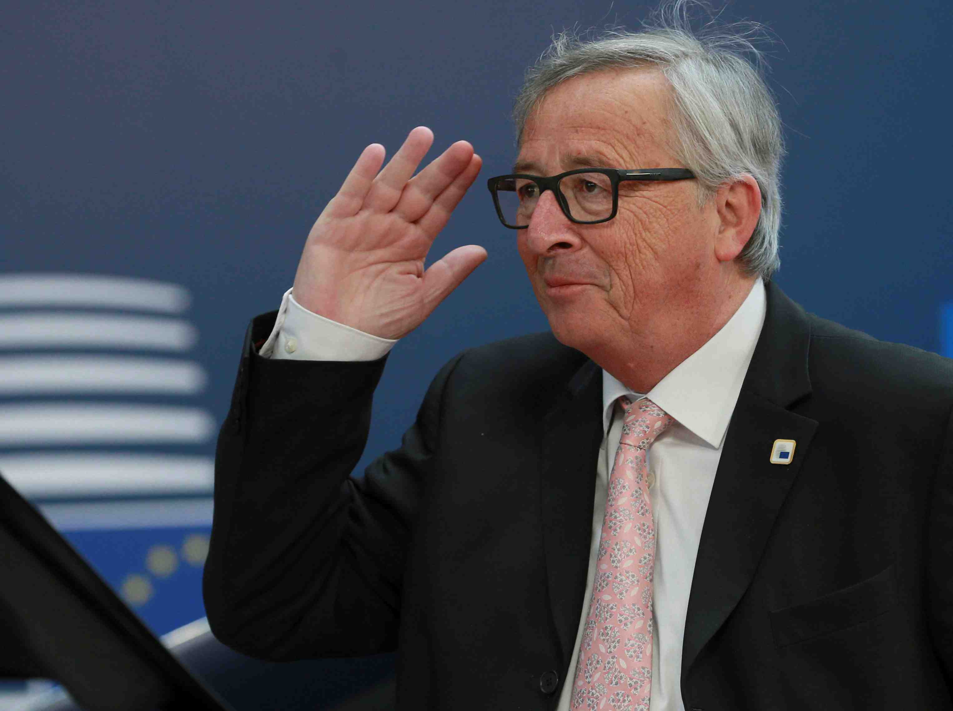 Juncker juge que l'anglais perd de son influence en europe