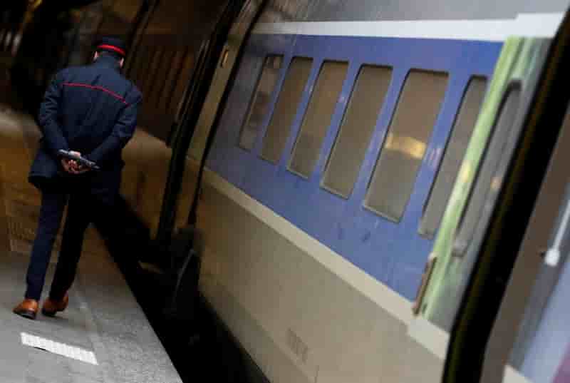 France: le trafic a nouveau perturbe a la gare montparnasse