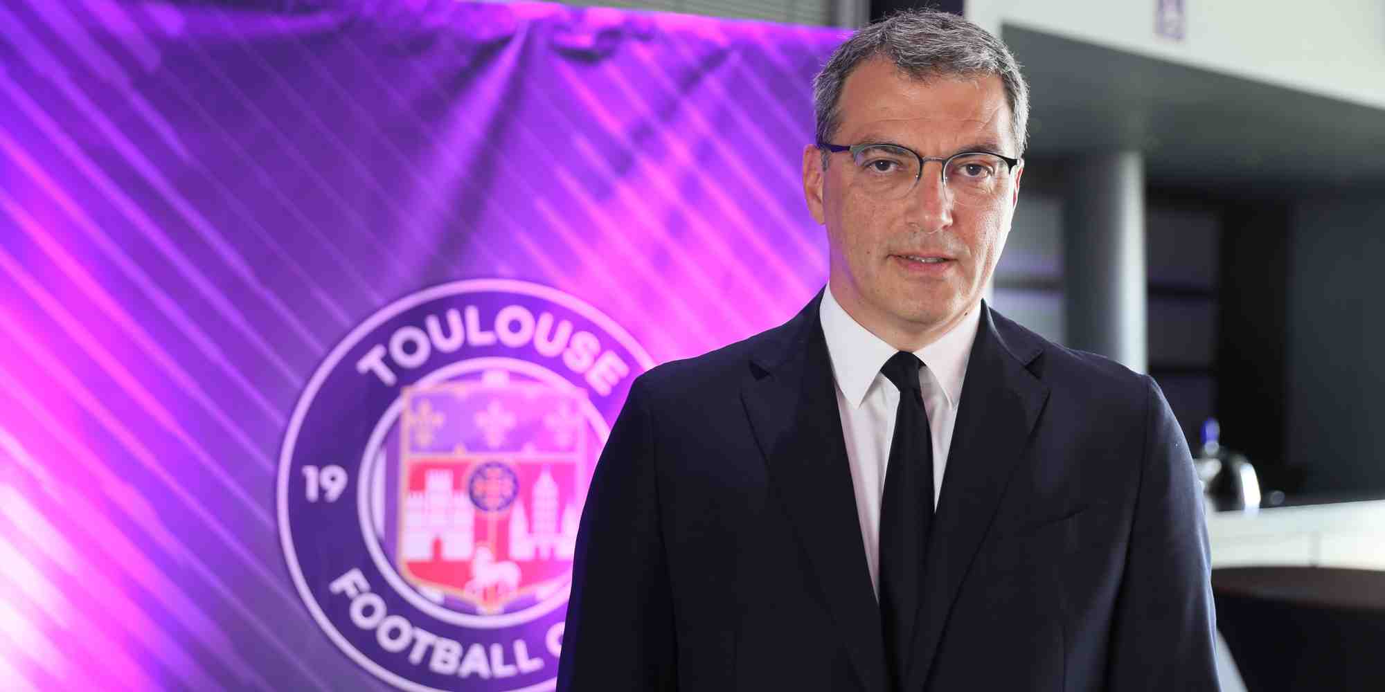 Damien Comolli est le nouveau président du Toulouse Football Club, avec le soutien du fonds américain RedBird Capital Partners.