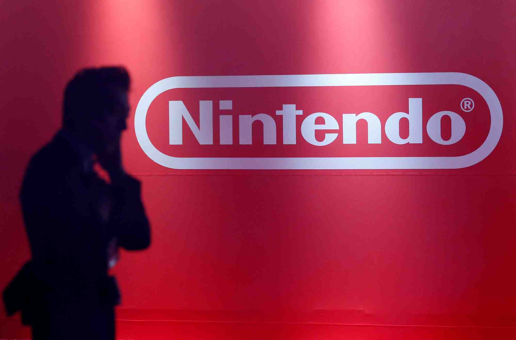 Nintendo va diviser le prix de son action par dix, anticipe une baisse des ventes de switch