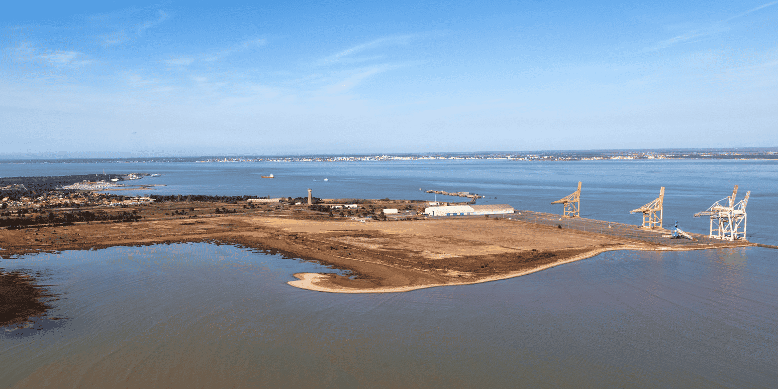 Pure Salmon souhaite implanter un élevage industriel de saumon sur le site portuaire du Verdon-sur-Mer, au nord la Gironde.