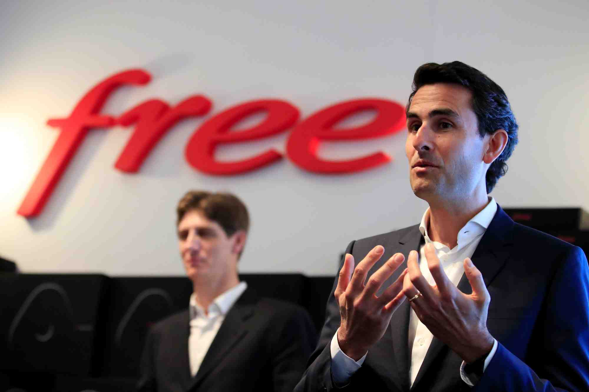 Thomas reynaud, directeur general du fournisseur francais d'acces a internet haut debit iliad, et nicolas jaeger, directeur financier d'iliad, assistent a la presentation des resultats annuels 2018 de la societe a paris