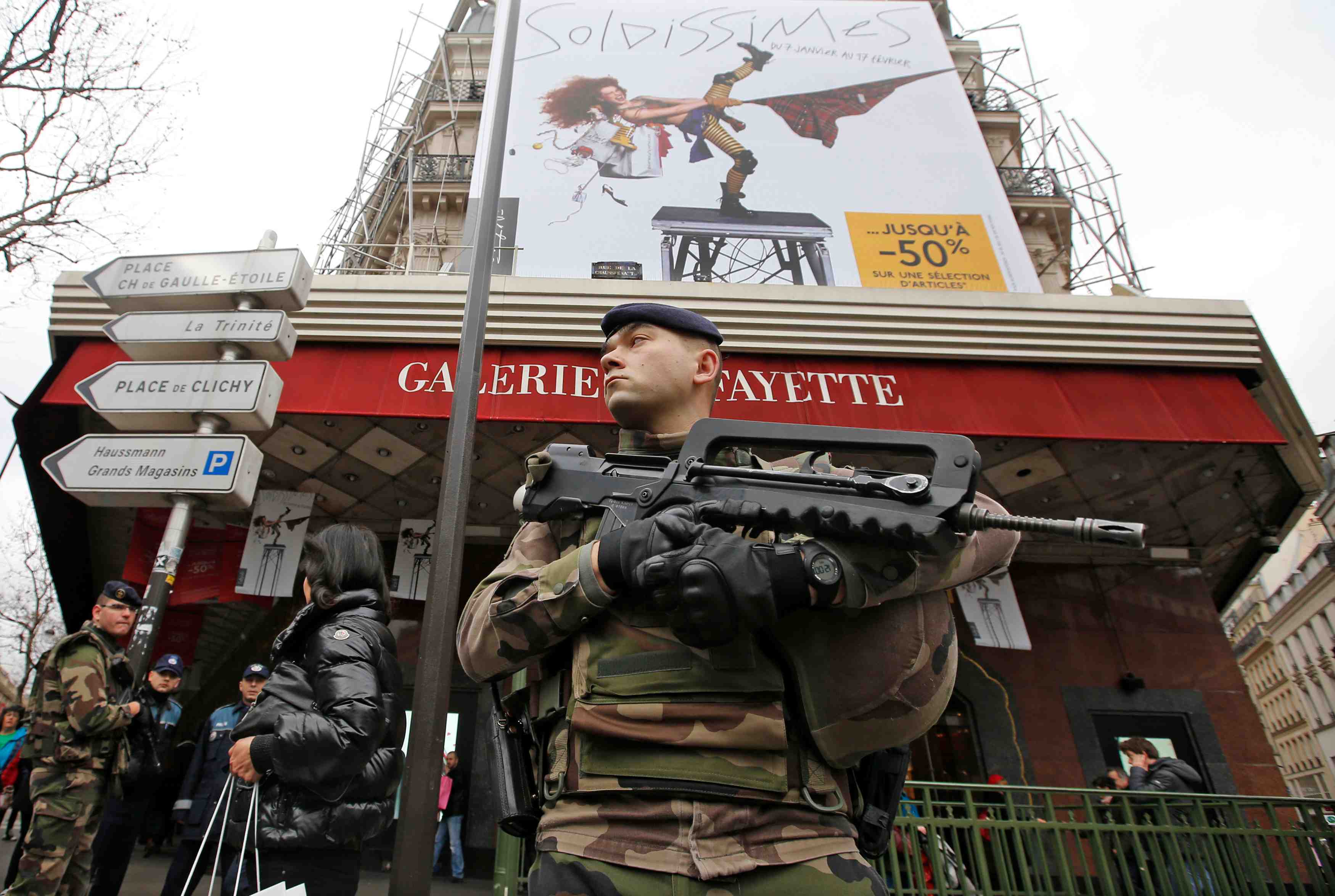La france "en guerre" et en deuil