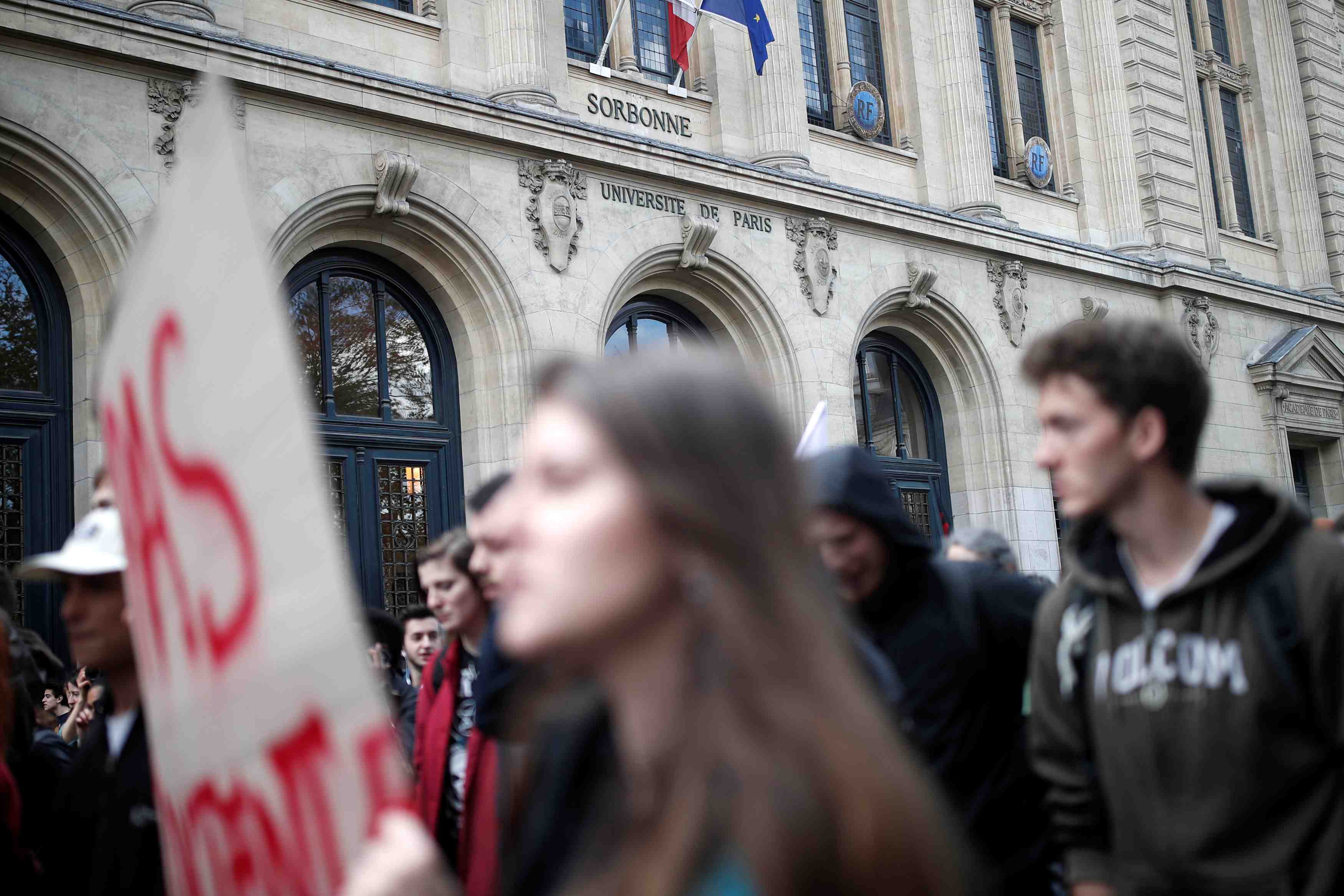 Le president de l'universite paris i demande l'evacuation de tolbiac