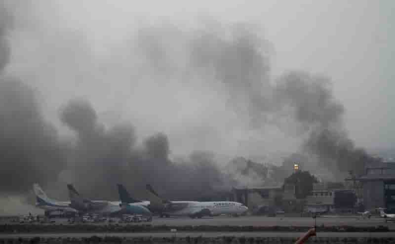 Attaque à l'aéroport de Karachi au Pakistan, 27 morts